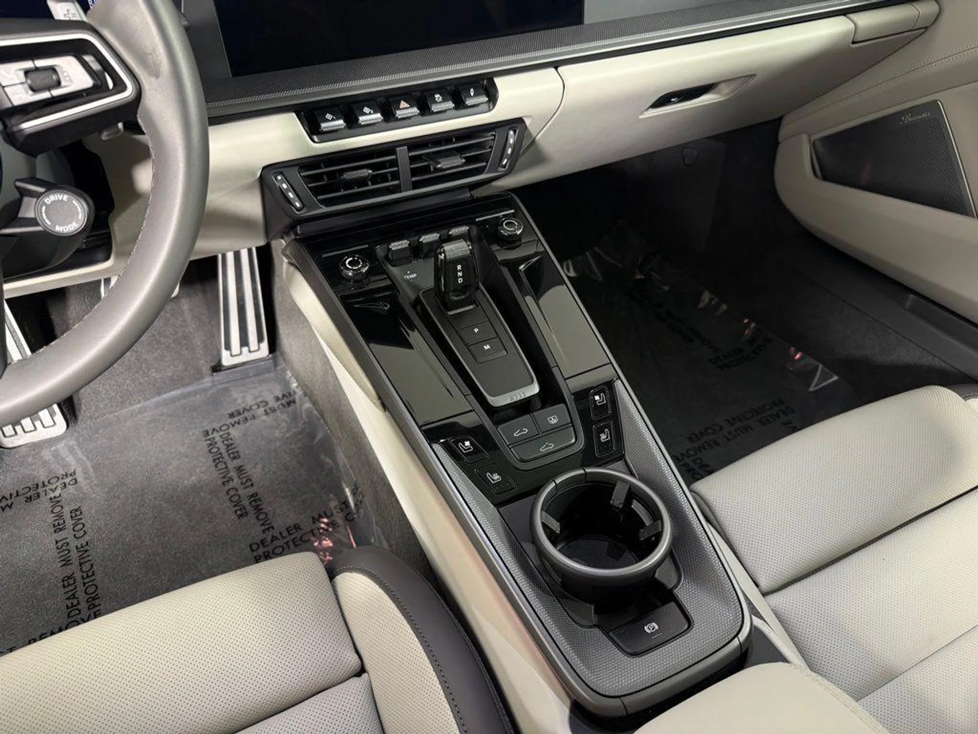 mph024_1769568304_b_F_Ypts_Zz_Gjc_Od_Rxg_A_Vsb_Ibx_Kl_B8_1466ca436c