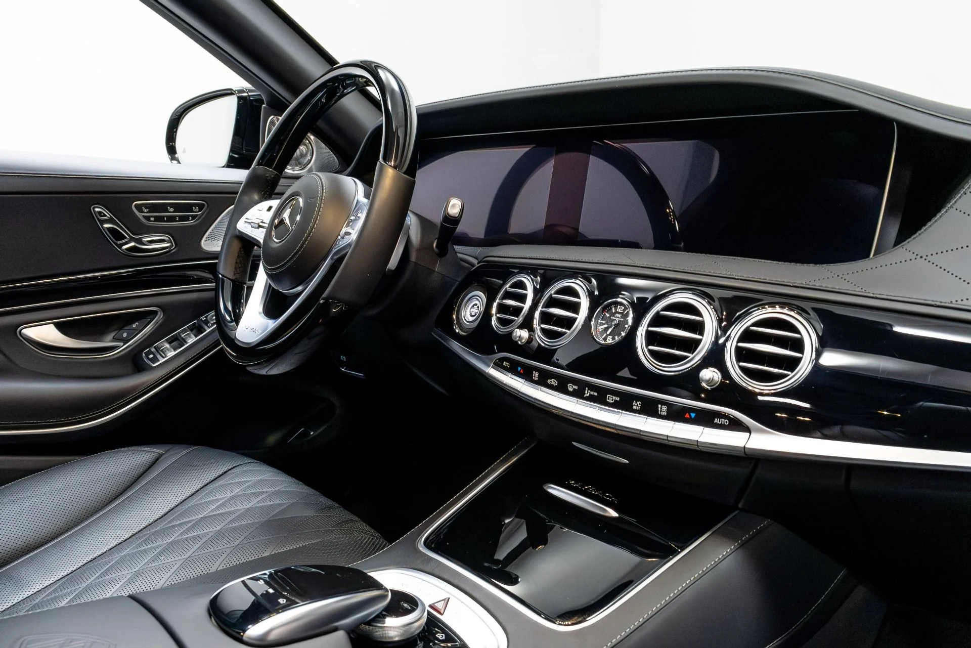 mph024_1773331624_Used_2020_Mercedes_Benz_S_Class_Maybach_S_650_1778195689_7f67f92599