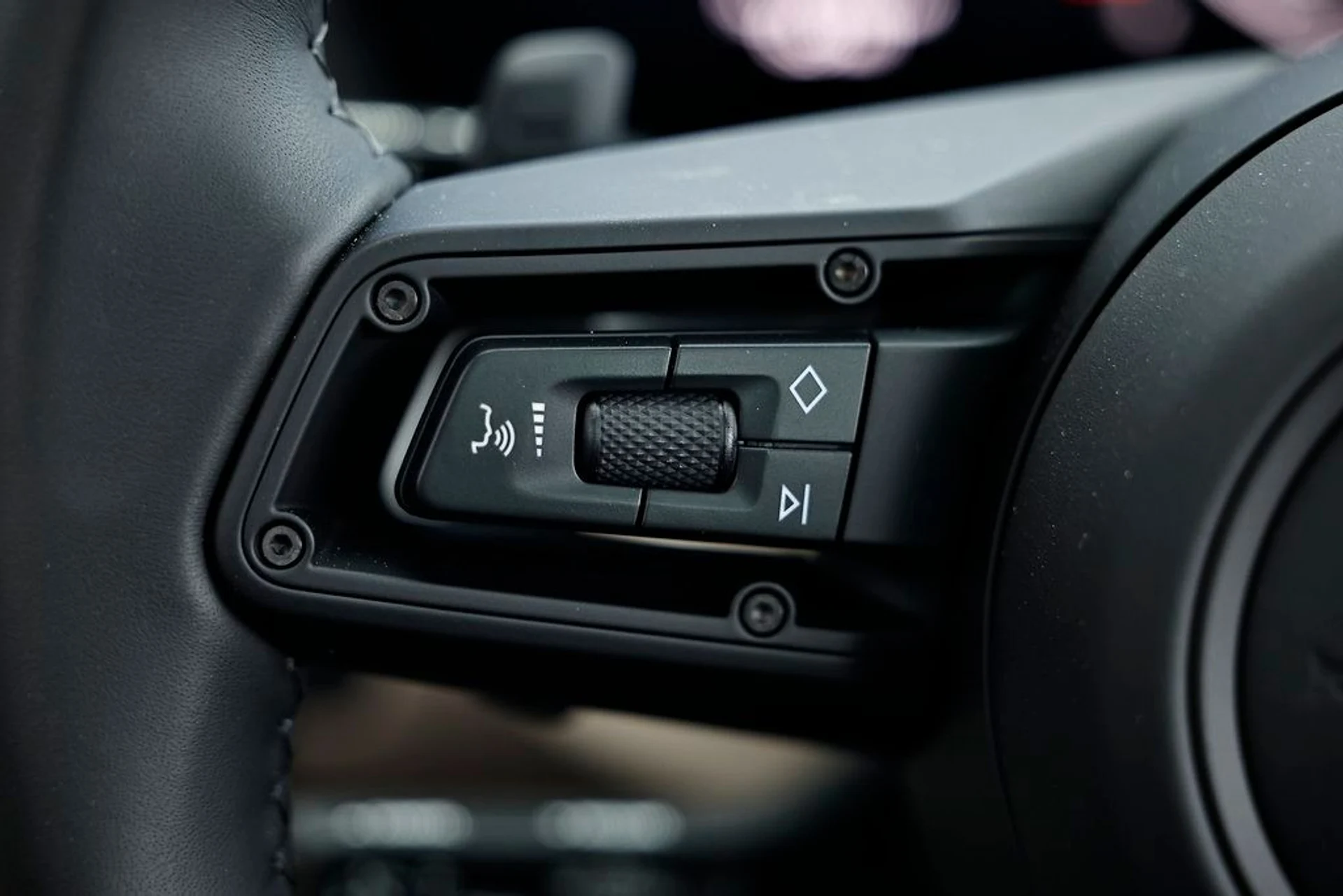 mph024_1780838249_40614e7aa6bc43f6d46ed6533f50ec08_2aba0a9506