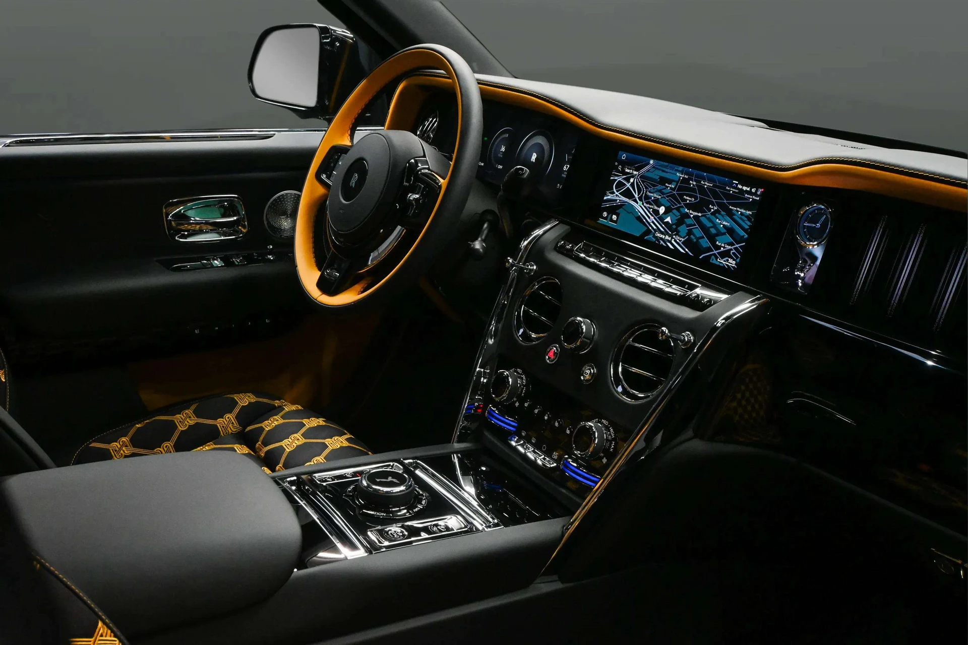 mph024_1783096325_fa2eb83d_f535_481e_956f_44a34eb7111b_202520_Rolls_Royce20_Cullinan20282502729_25_40f460e7a4