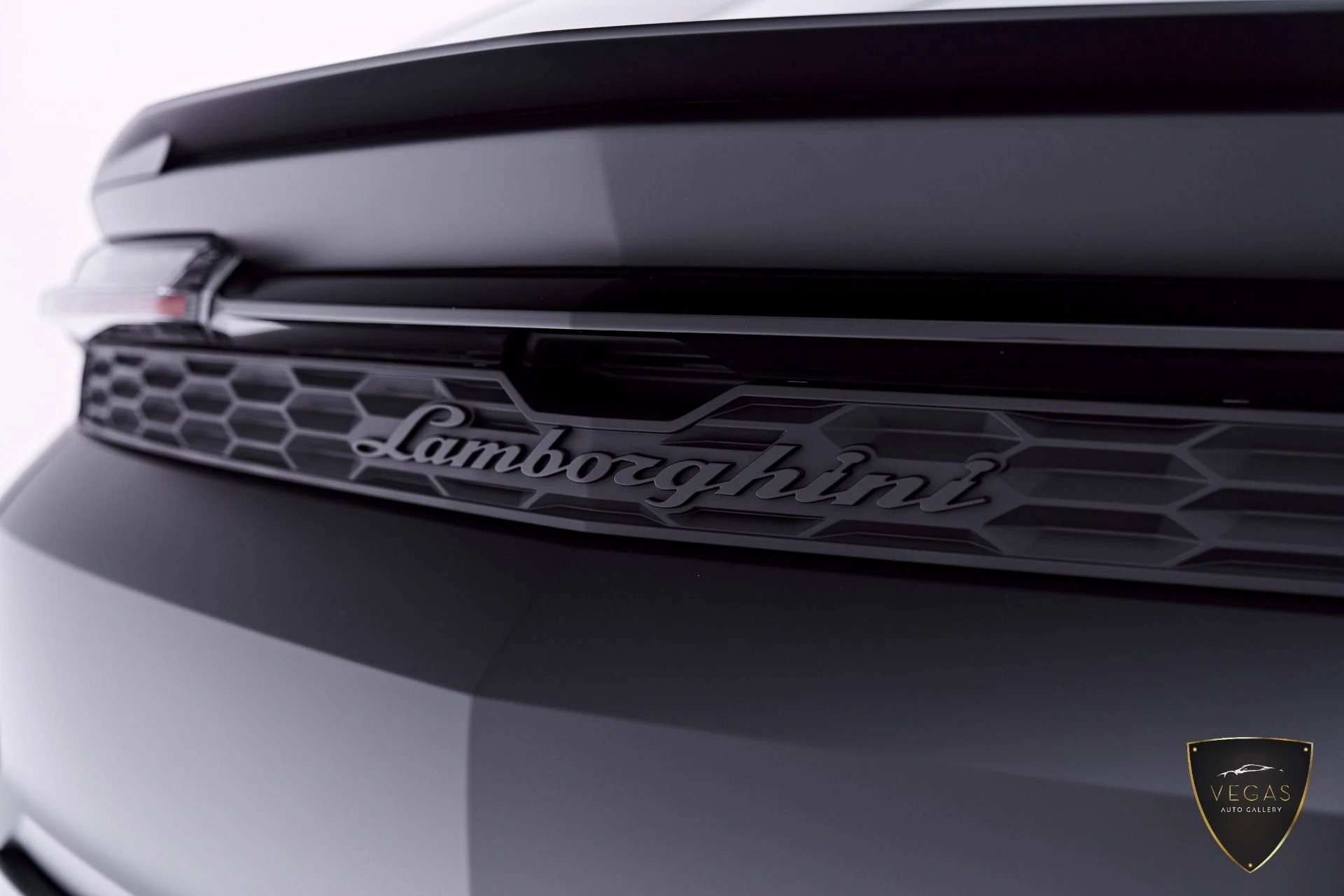 mph024_1788005051_Used_2026_Lamborghini_Urus_SE_1782163539_a1ef7a2988