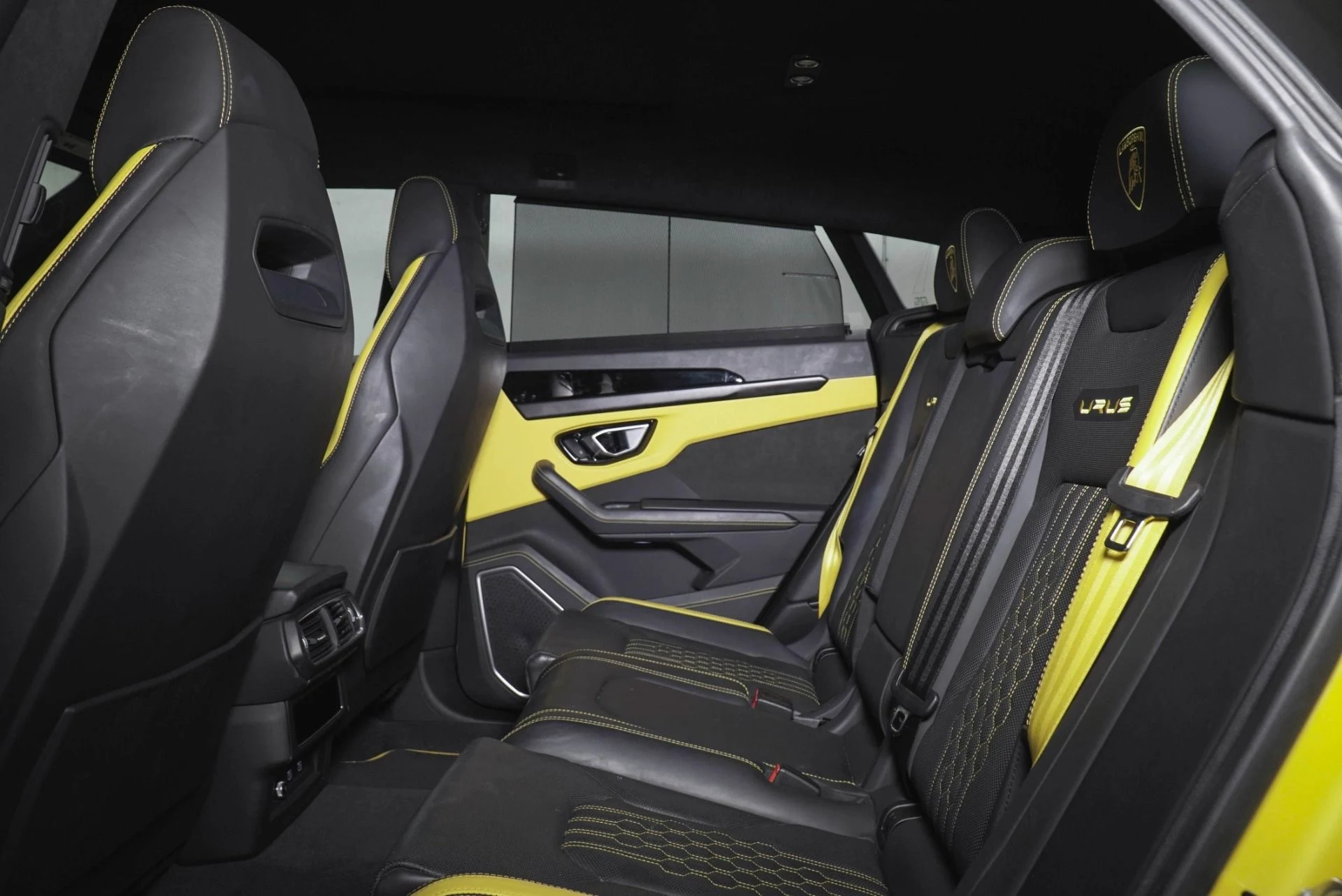 mph024_1790544333_Used_2023_Lamborghini_Urus_S_1782321107_517d512c94