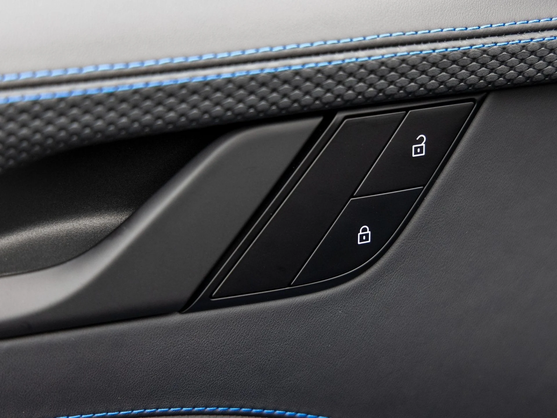 mph024_1793056668_25_9d7e919a3d