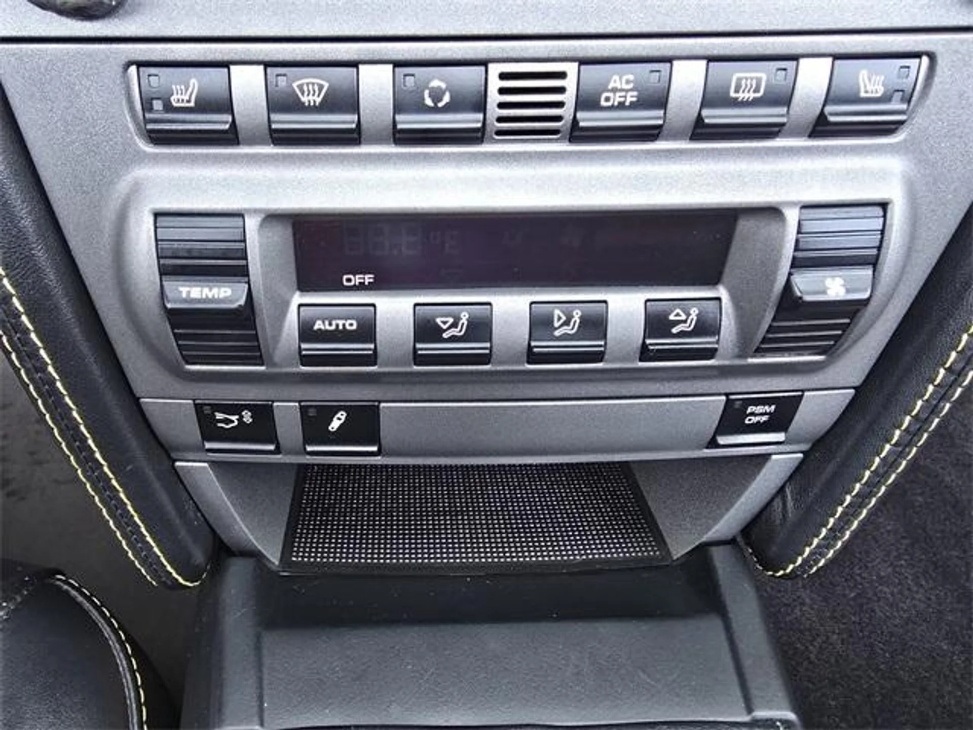 mph024_1795024678_Ta_POK_Miup6rc2_Qvd_IC_Tt_S_Goa_Q8_05651e96e2