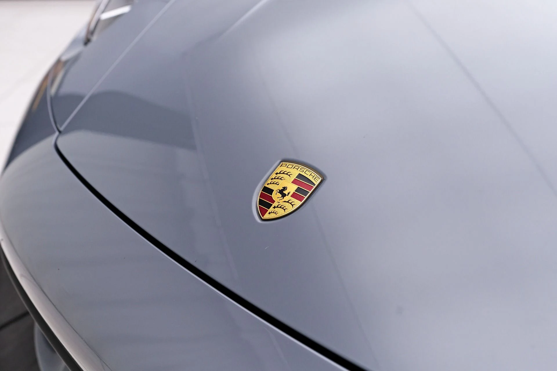mph024_1798482418_Used_2023_Porsche_911_Targa_4_S_1757702838_1374472677