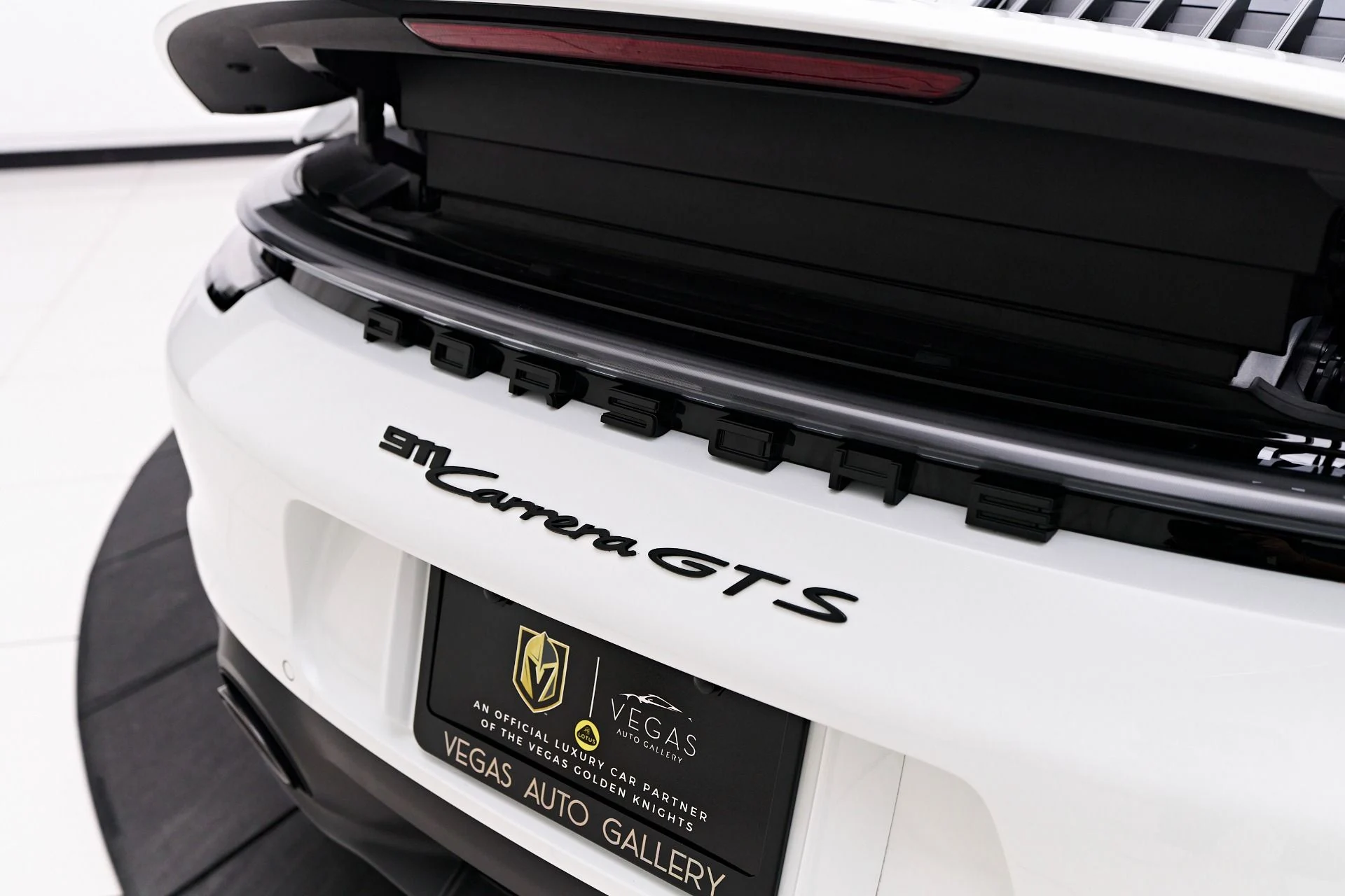 mph024_1799857986_Used_2023_Porsche_911_Carrera_GTS_1750549288_8b00e2a34b