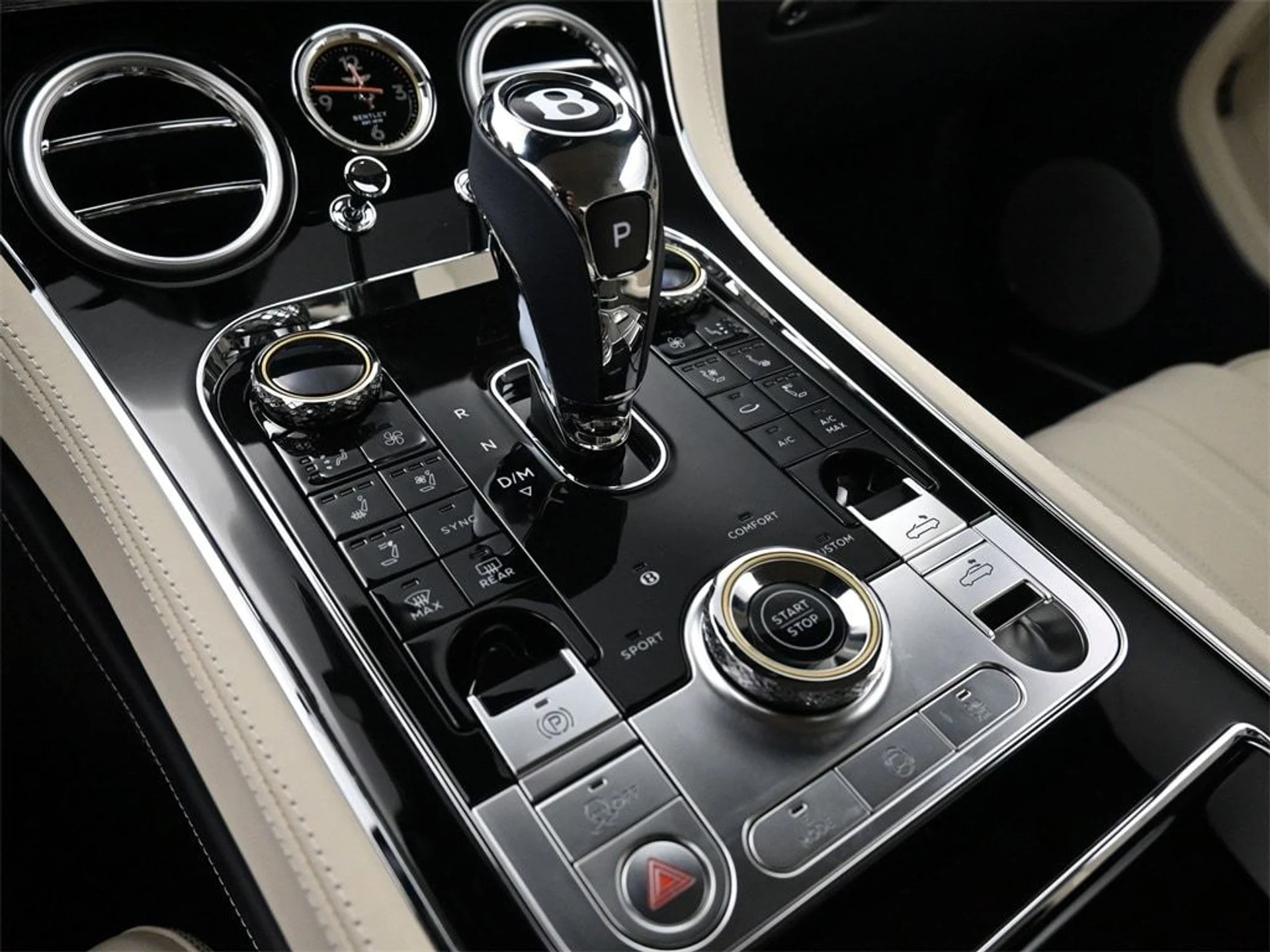 mph024_1801884401_d0c6a8a928e9efca19bdf9c6af0bfd9ax_0a4b4ef90e