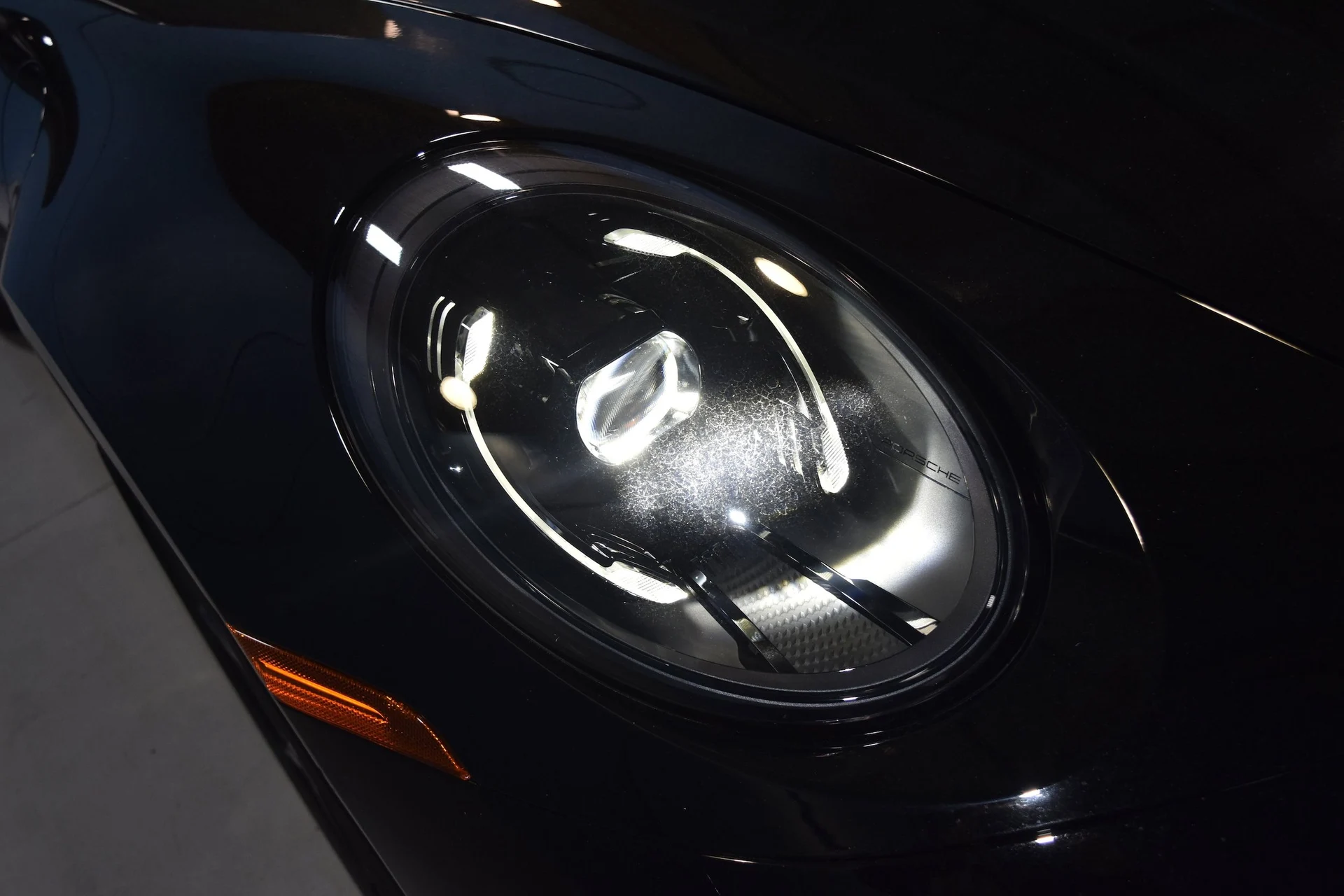 mph024_1802314196_ee1d40dd0f1fb0eada4636e0960d146fx_0a201d3ba0