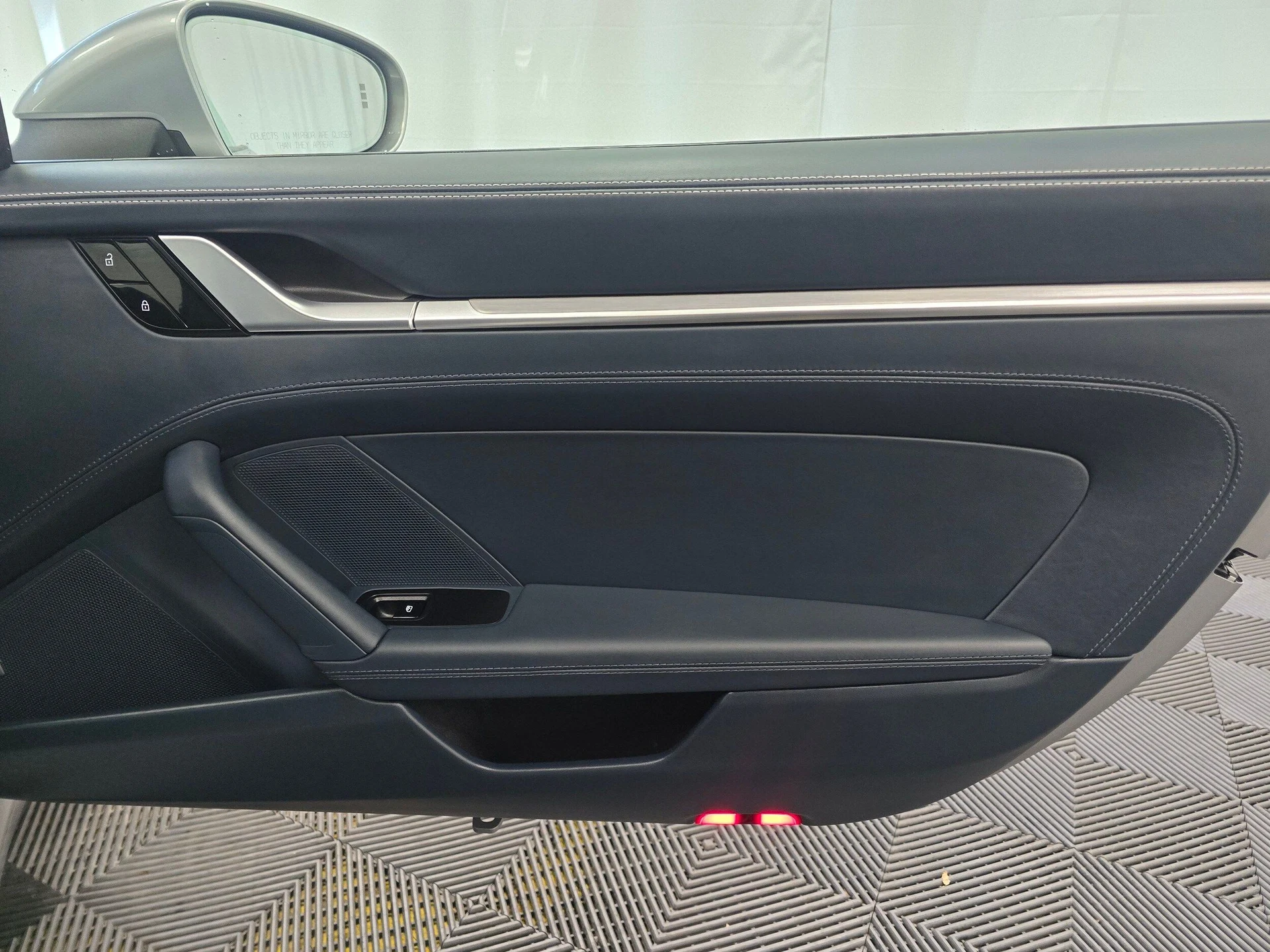 mph024_1809038430_53d9c6abe388ff18196ef4a76f6b8997x_17565483c8