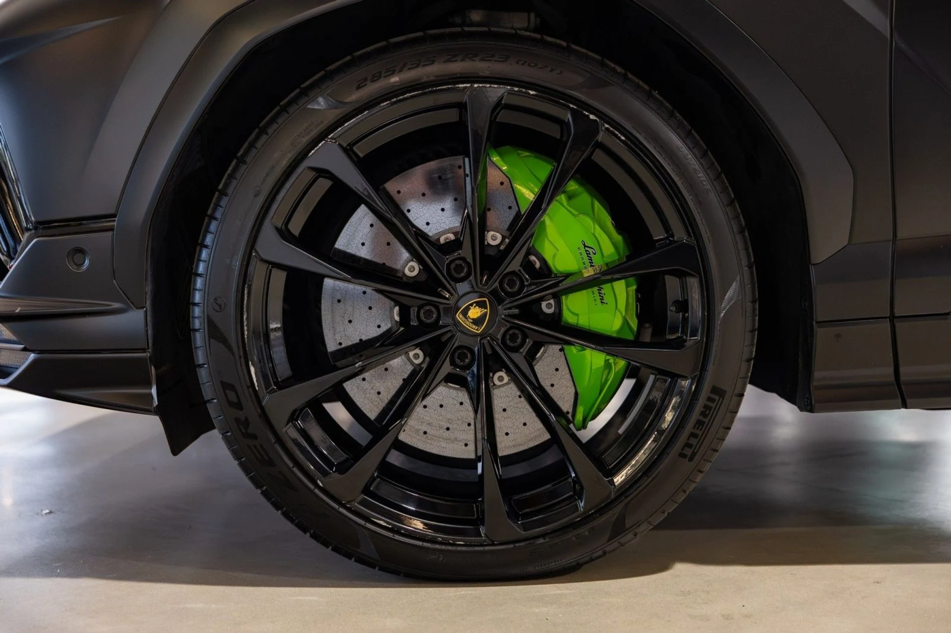 mph024_181343018_k_Q_919212e2bb