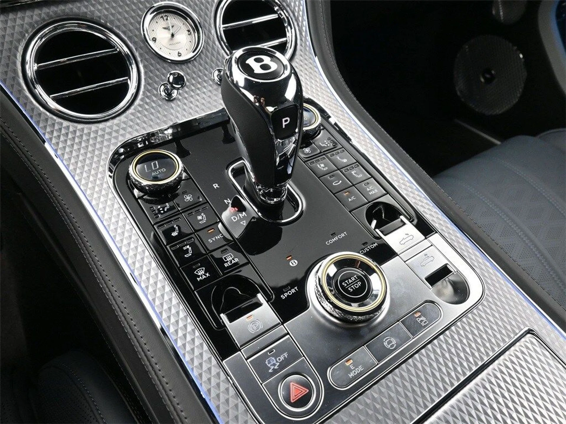 mph024_1823662053_e7b9737a25168d5ce18c8435bb146e4ex_69e8512d8d