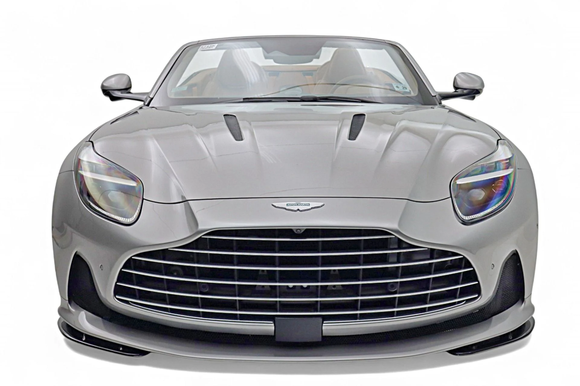 mph024_1829636684_Used_2024_Aston_Martin_DB_12_Volante_ab2e12ba17