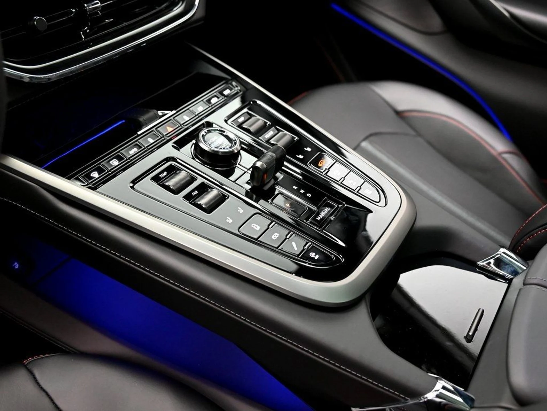 mph024_182964456_c21a07a265655101e3d5d61ef37d628d_bf3dc0071c