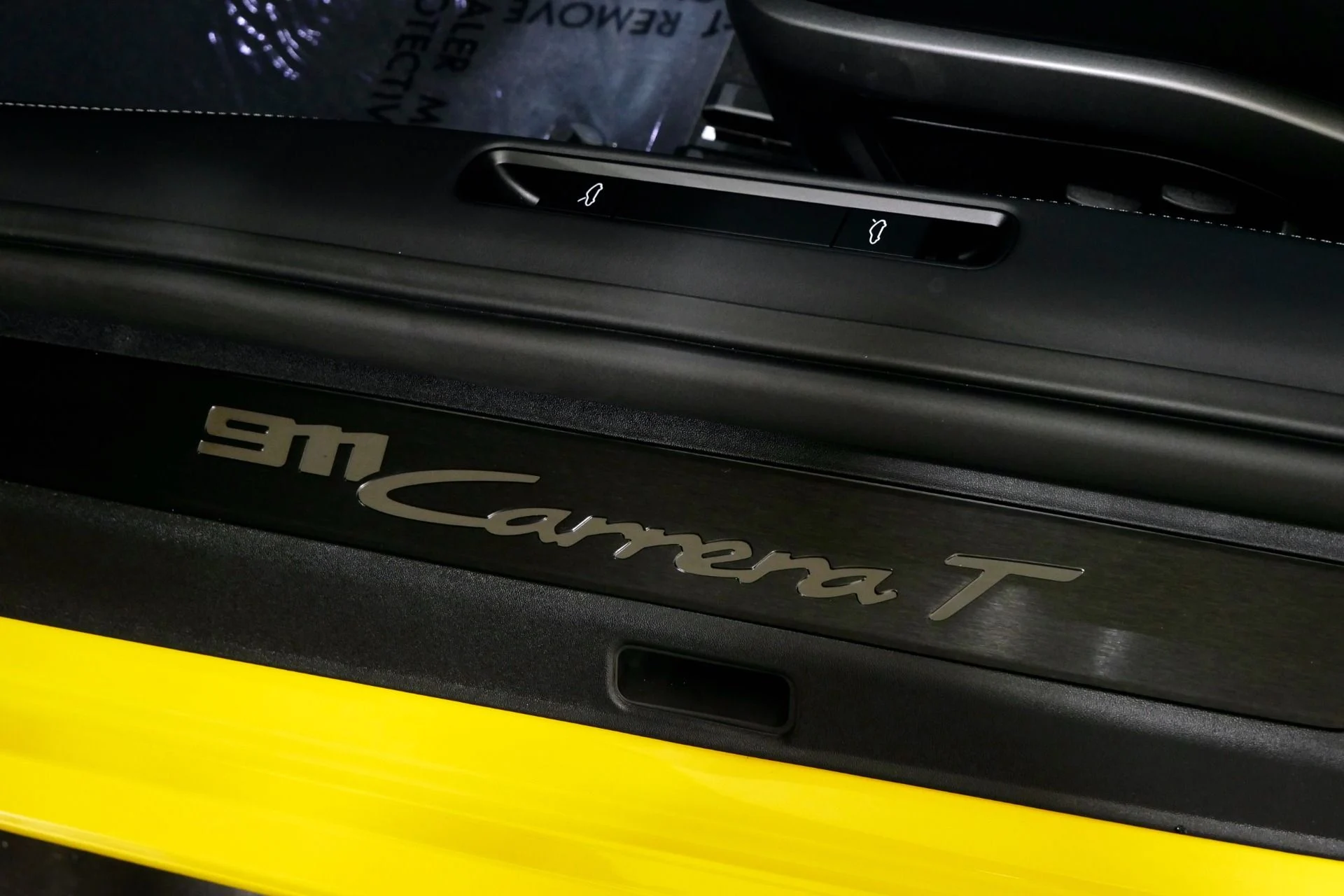 mph024_1831319502_Used_2023_Porsche_911_Carrera_T_PASM_Sport_Suspension_Sport_Exhaust_18_Way_Adaptive_Seats_1763574011_416ec89ca8