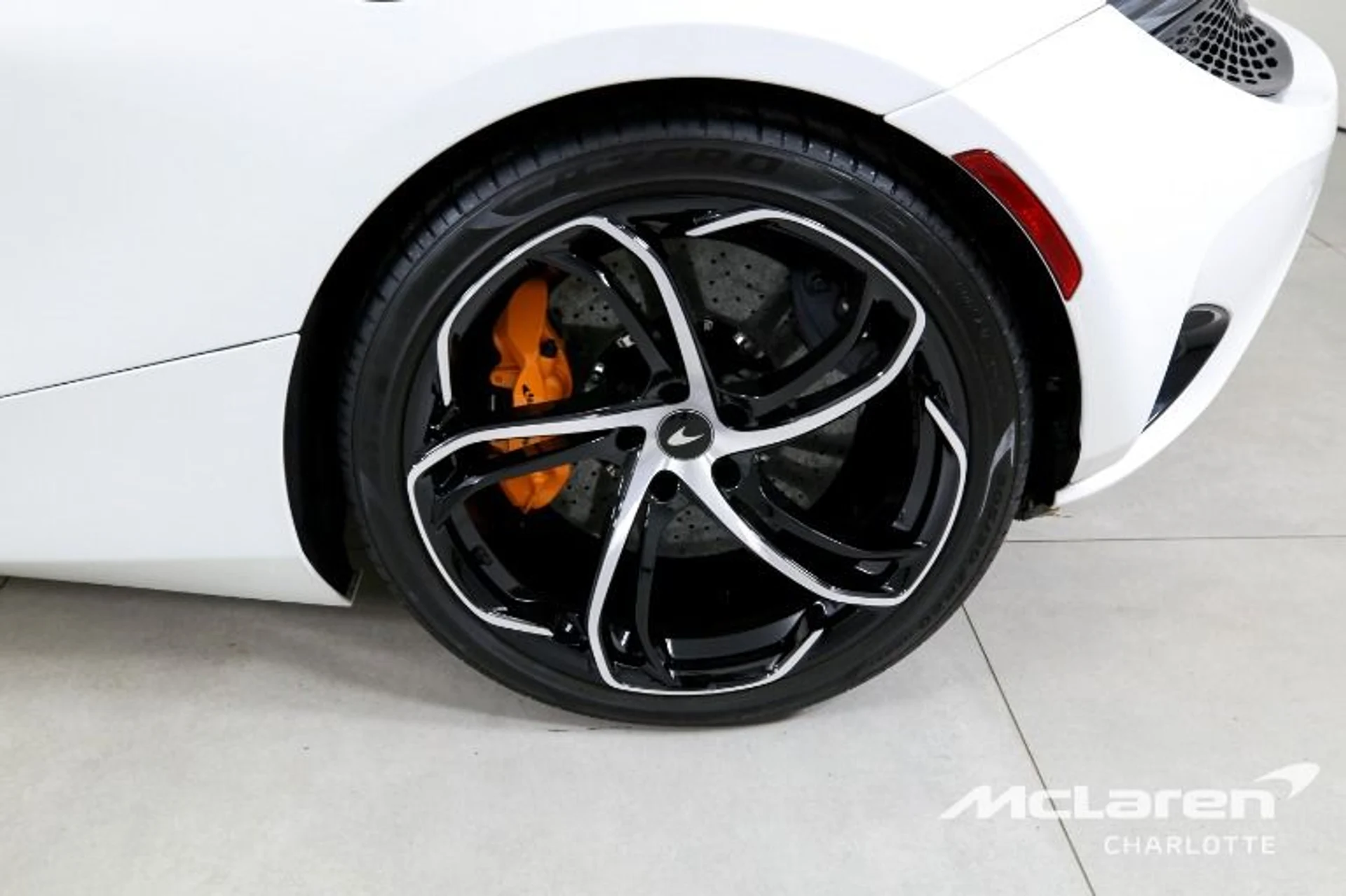 mph024_1831460418_Used_2024_Mc_Laren_750_S_Spider_9eaa281d8c