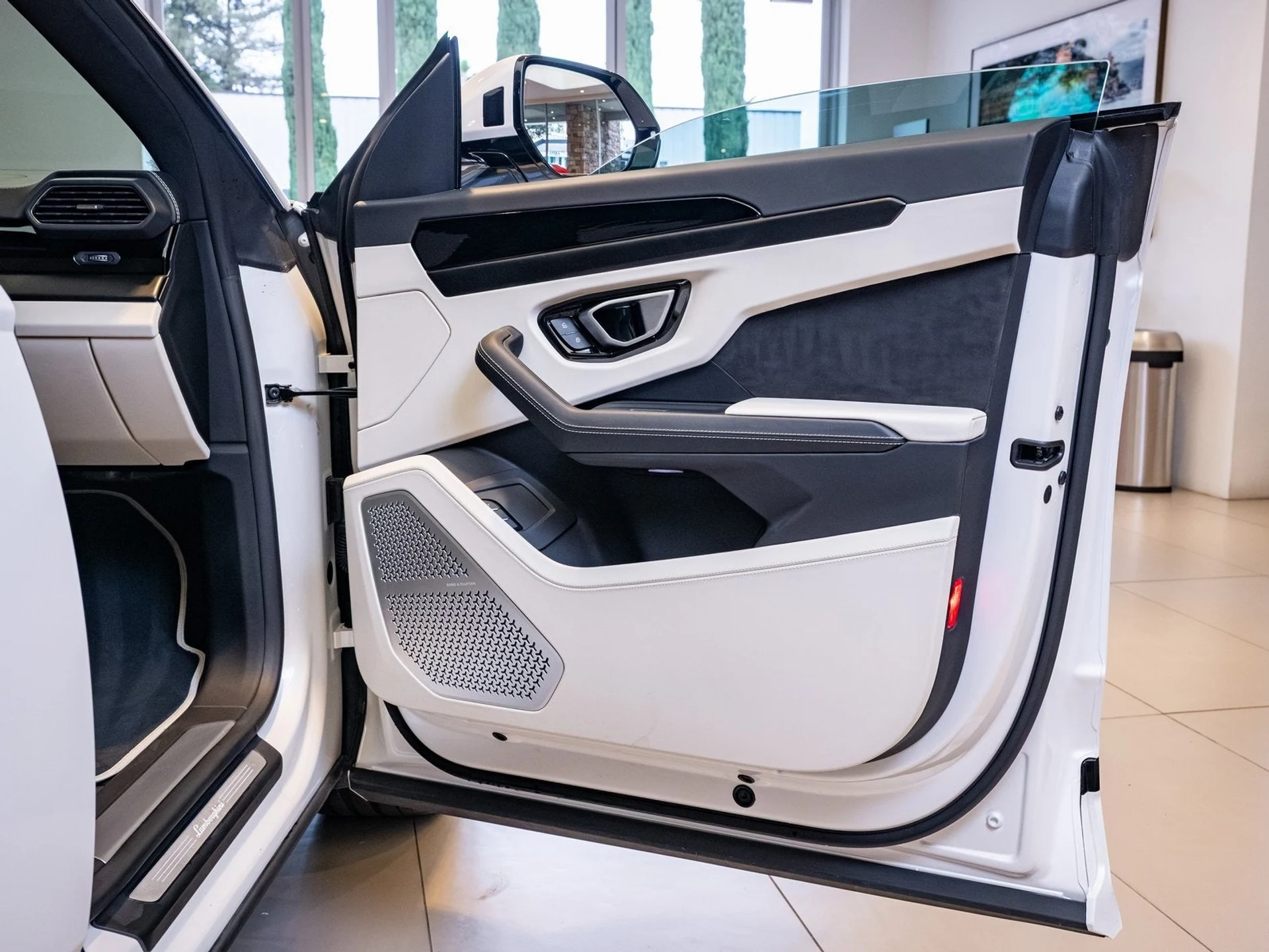 mph024_1834764175_25_e8d212d751