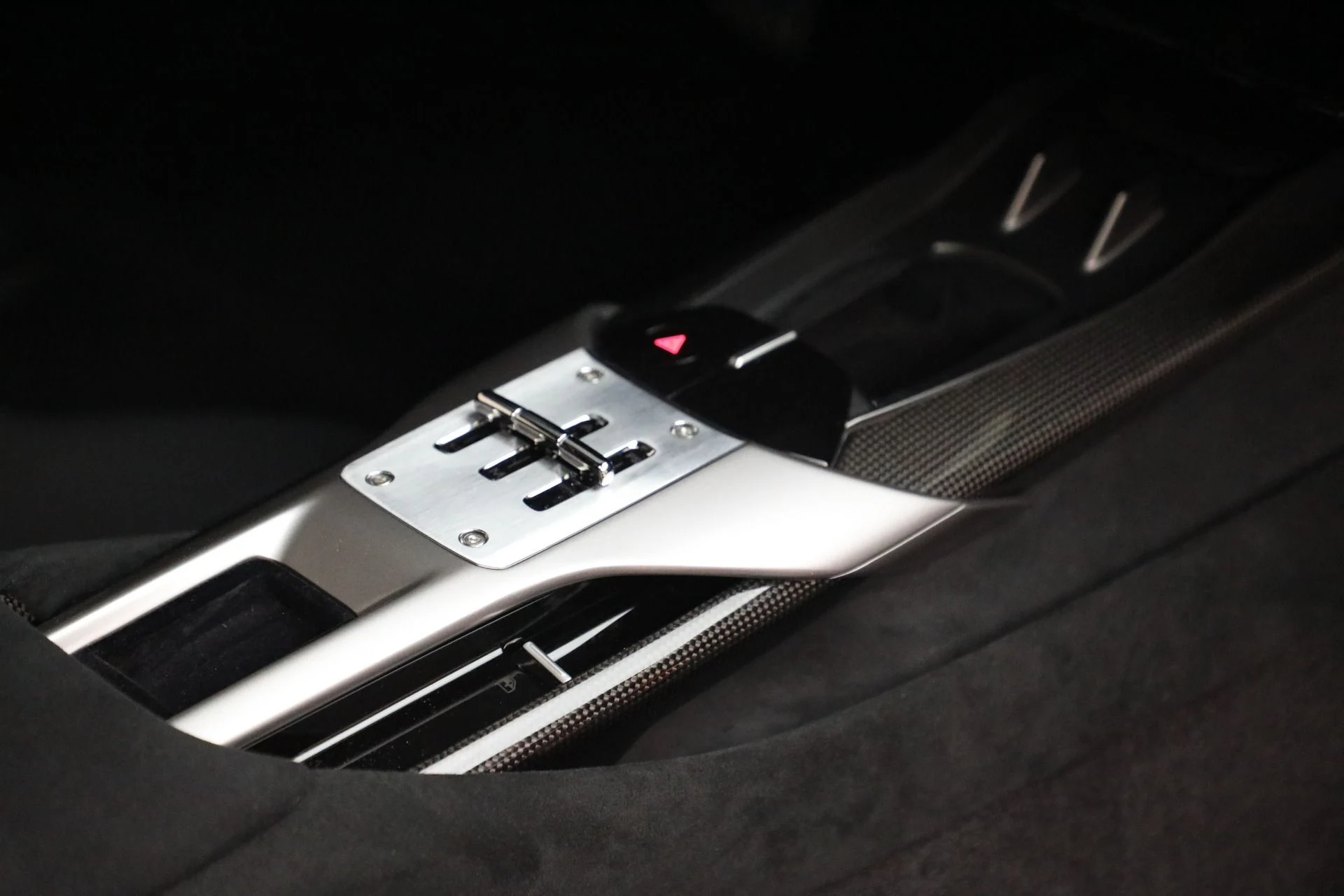 mph024_1849277683_Used_2025_Ferrari_12_Cilindri_1771948587_1ac7eb87a8