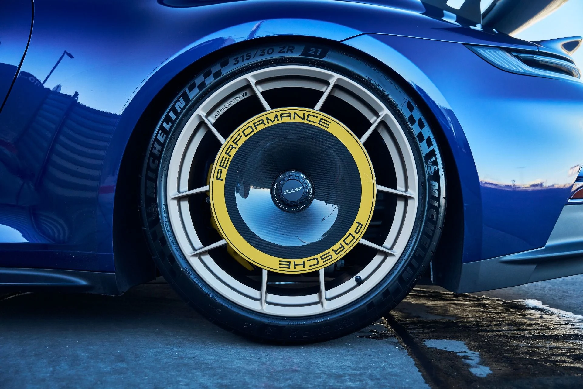 mph024_1858745599_Used_2023_Porsche_911_GT_3_1770166908_e700672cfc