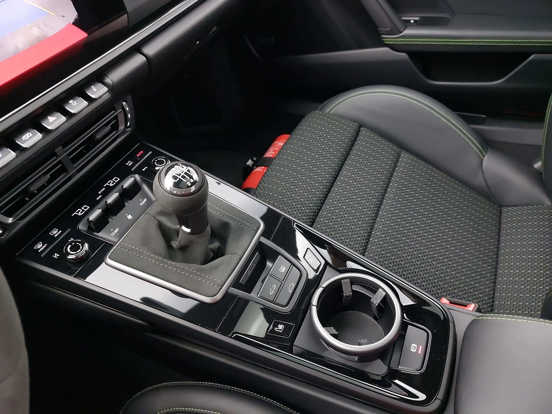 mph024_1863330978_cd881c584d579875921708ceaa519a5dx_cd71793708