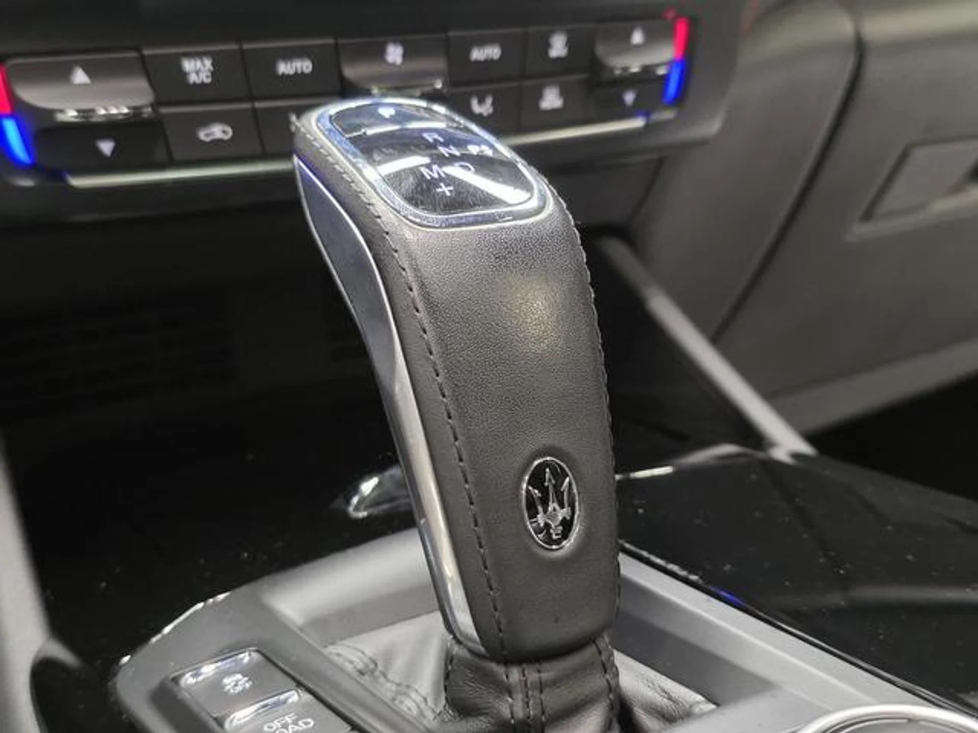 mph024_1863625180_P_Fqmq_E_Ui_Nmgb8k05_Ttc3e0_Xi_YPA_574815d664