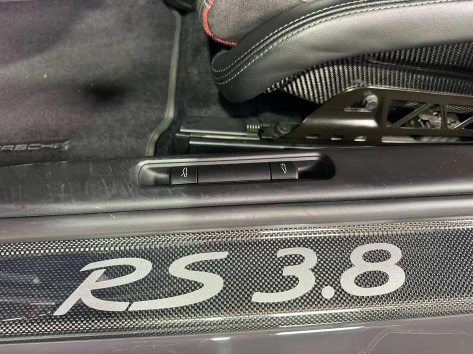 mph024_1865527099_293b942b57305c23effe9985d31a37d6_fed1960440