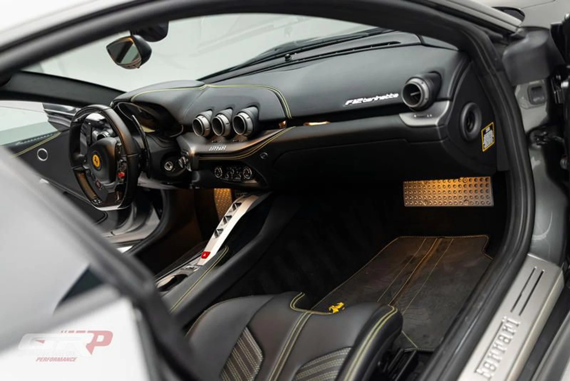 mph024_1866283573_072_C2046_5_D38_4_F19_B40_D_B7_E3_CF_1_DEBBD_3c821a46b9