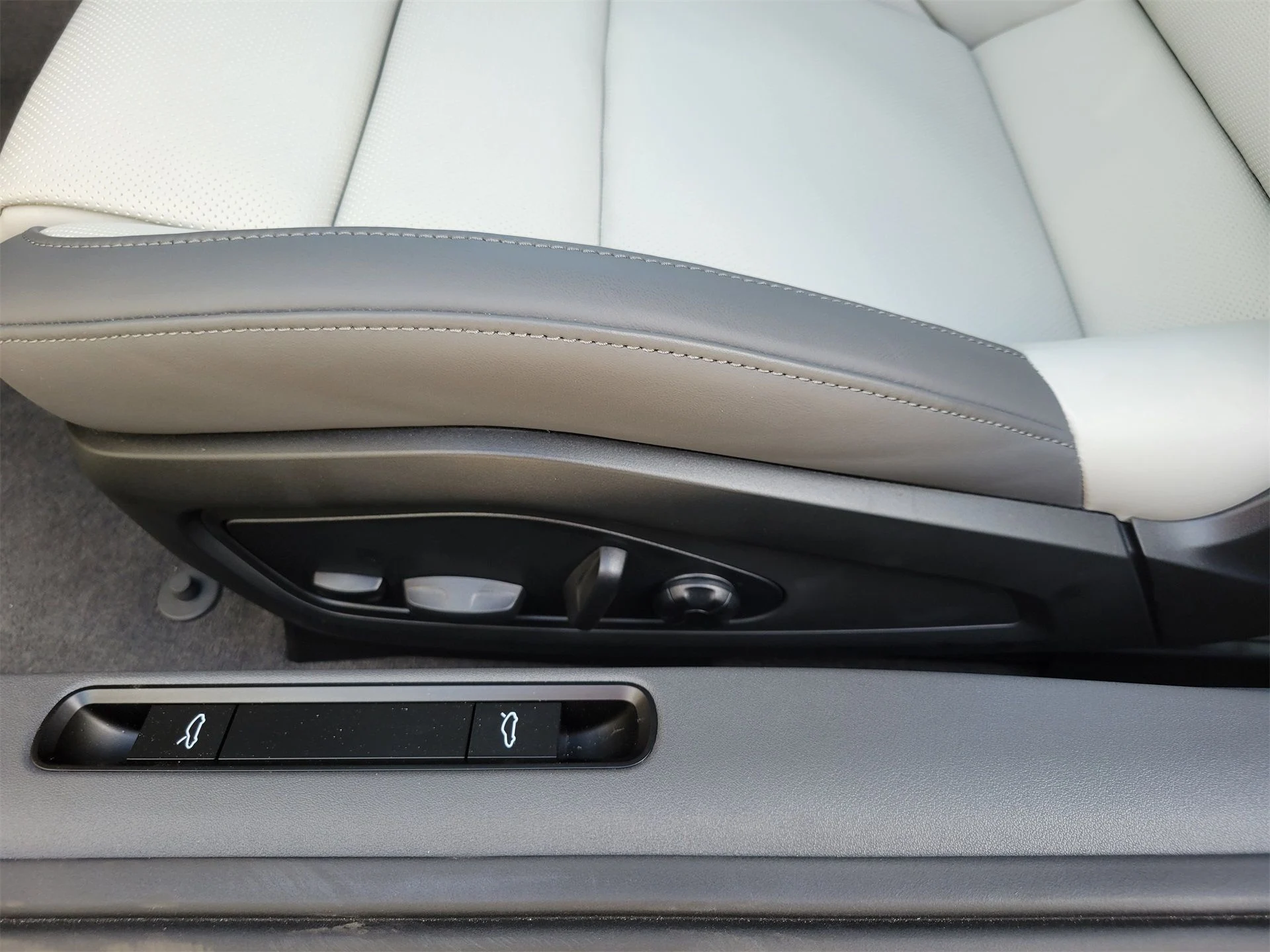 mph024_1869288614_07e9dd4a4670f5622d25b80eb833f9c6_0fb0fad761