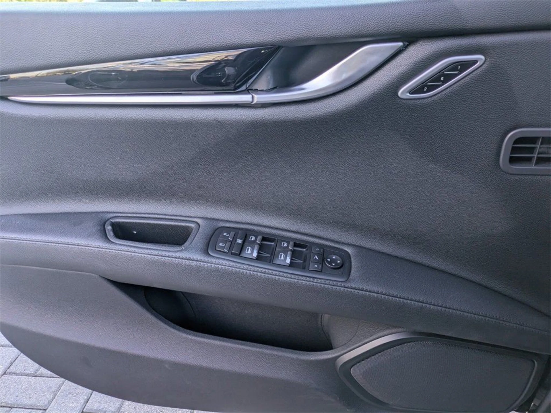 mph024_1874348231_beeba27ad86094c4fe1863b3d54821ef_7d99324b5e