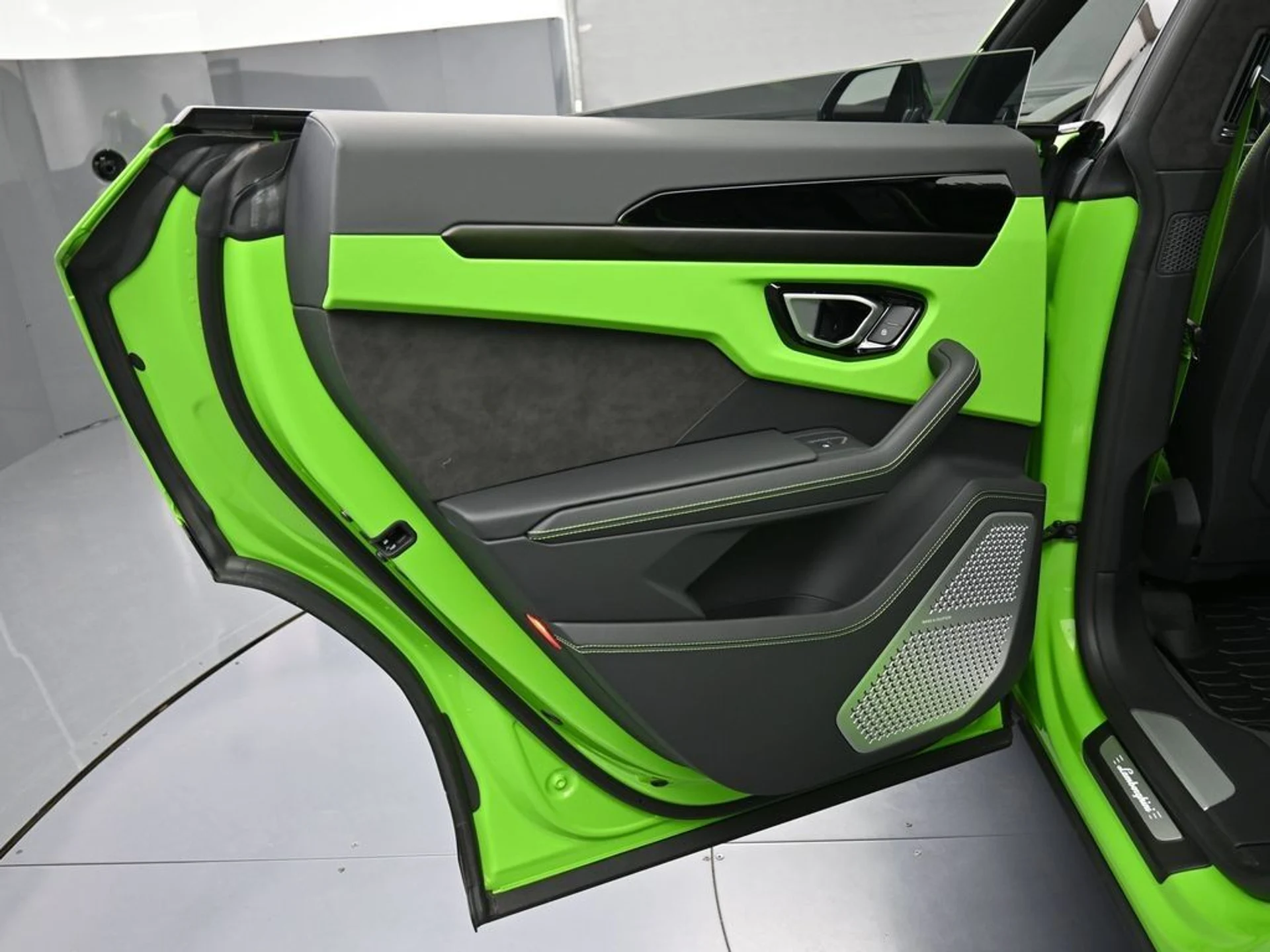 mph024_1879832233_2356a52fbbb19e89dbce93195891fe0e_9b80da9cd0