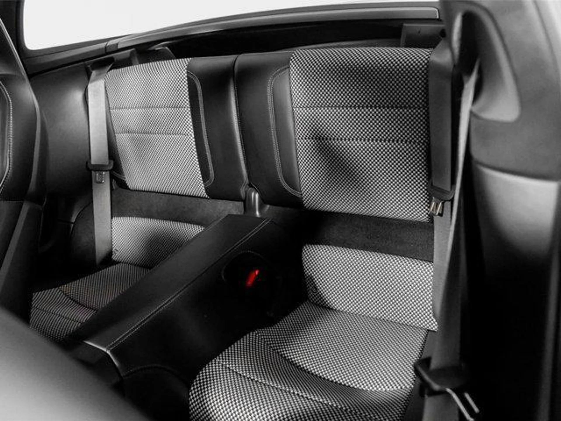 mph024_1881592097_P4ie_X02s9w_GQ_Hb_Bd_J8jd9z98aps_12864ec919