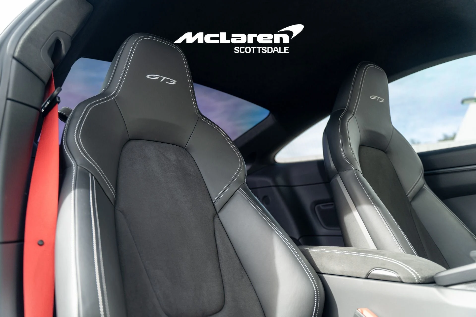 mph024_1884166461_Used_2022_PORSCHE_911_GT_3_1772469291_1384b3d45d