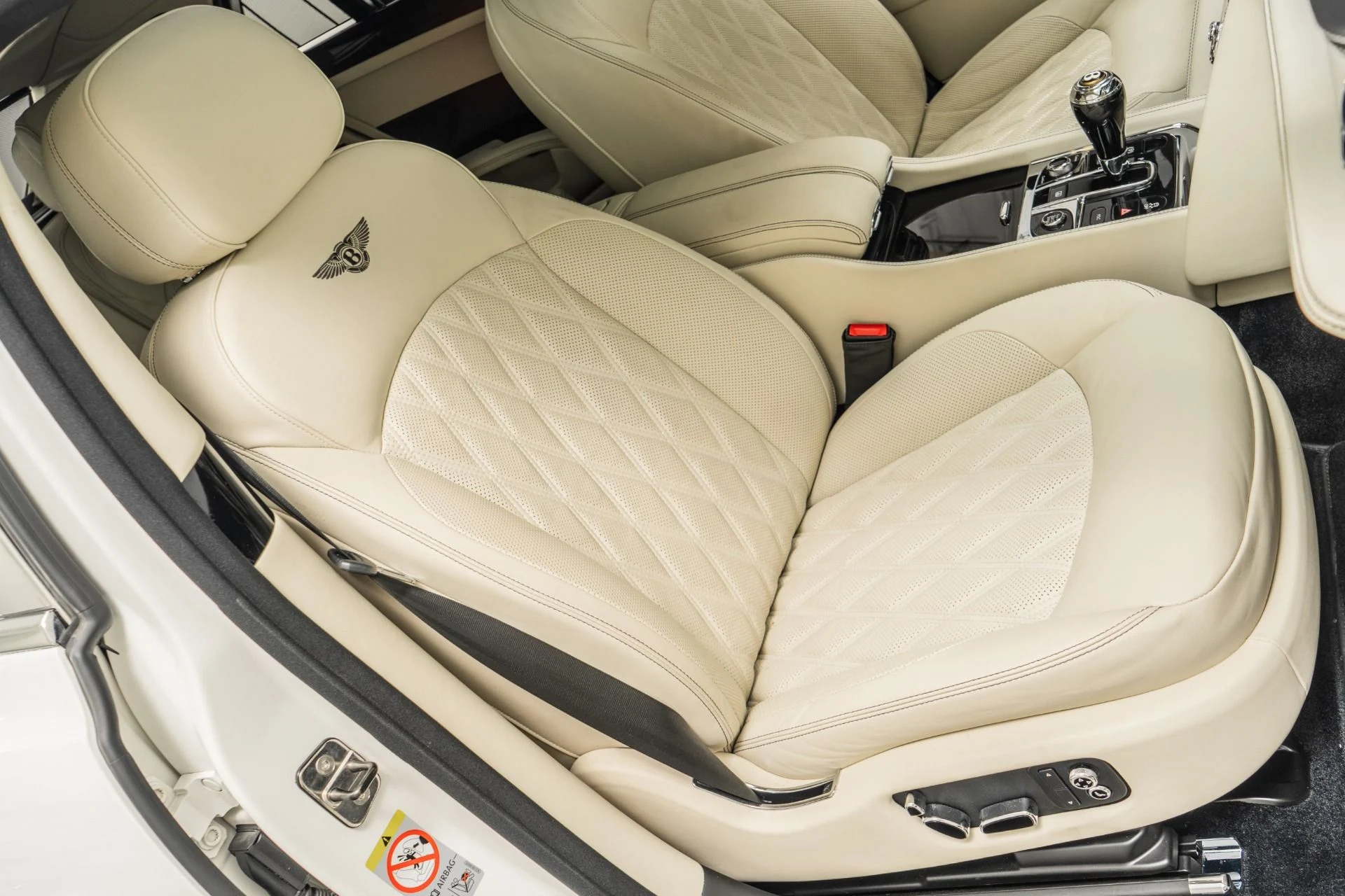 mph024_1888241255_Used_2020_Bentley_Mulsanne_1761600873_142cf6f793