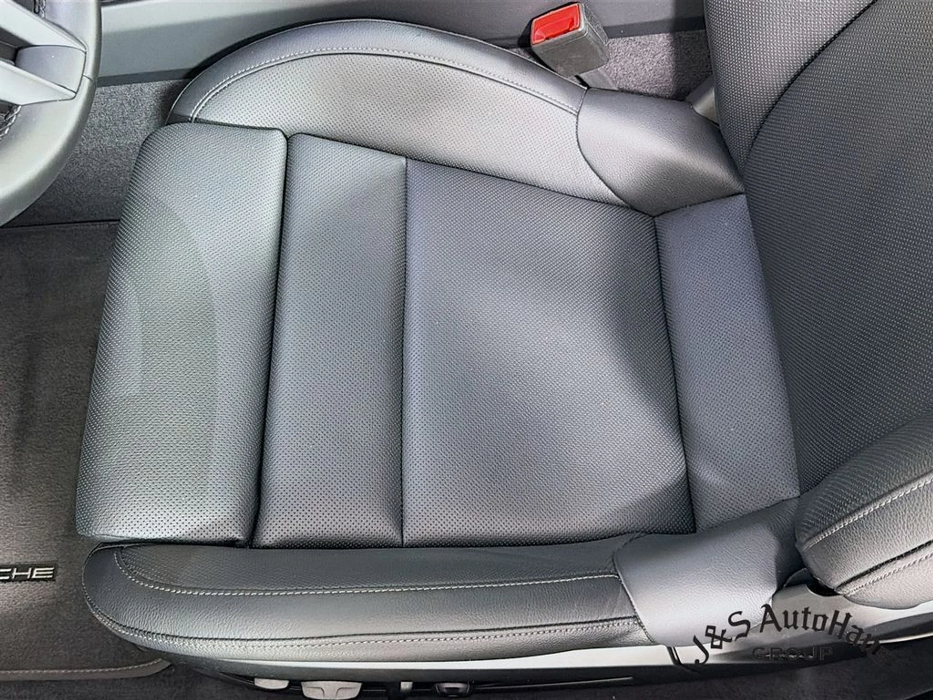 mph024_1909532181_9h54zziaet4m4qcwr0yoyfvtur3h_08701d6d27