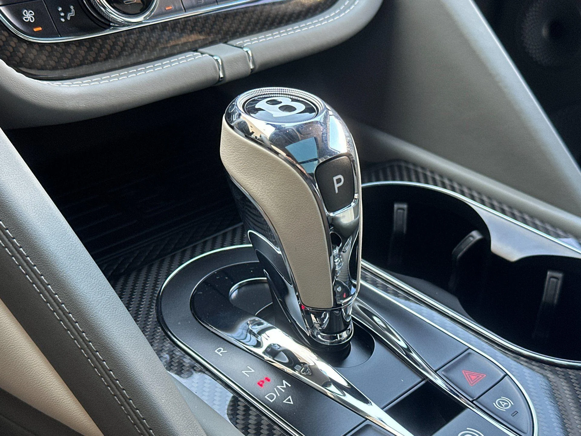 mph024_1909678612_Used_2025_Bentley_Bentayga_S_1789555727_895397ecf7