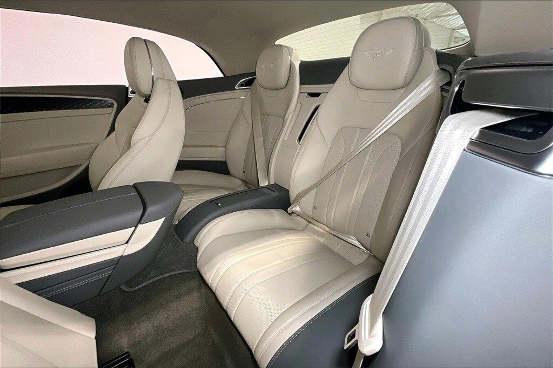 mph024_191237172_42dd49aa05f30911f9da96a4fbdc5ed1x_666b45c8cc