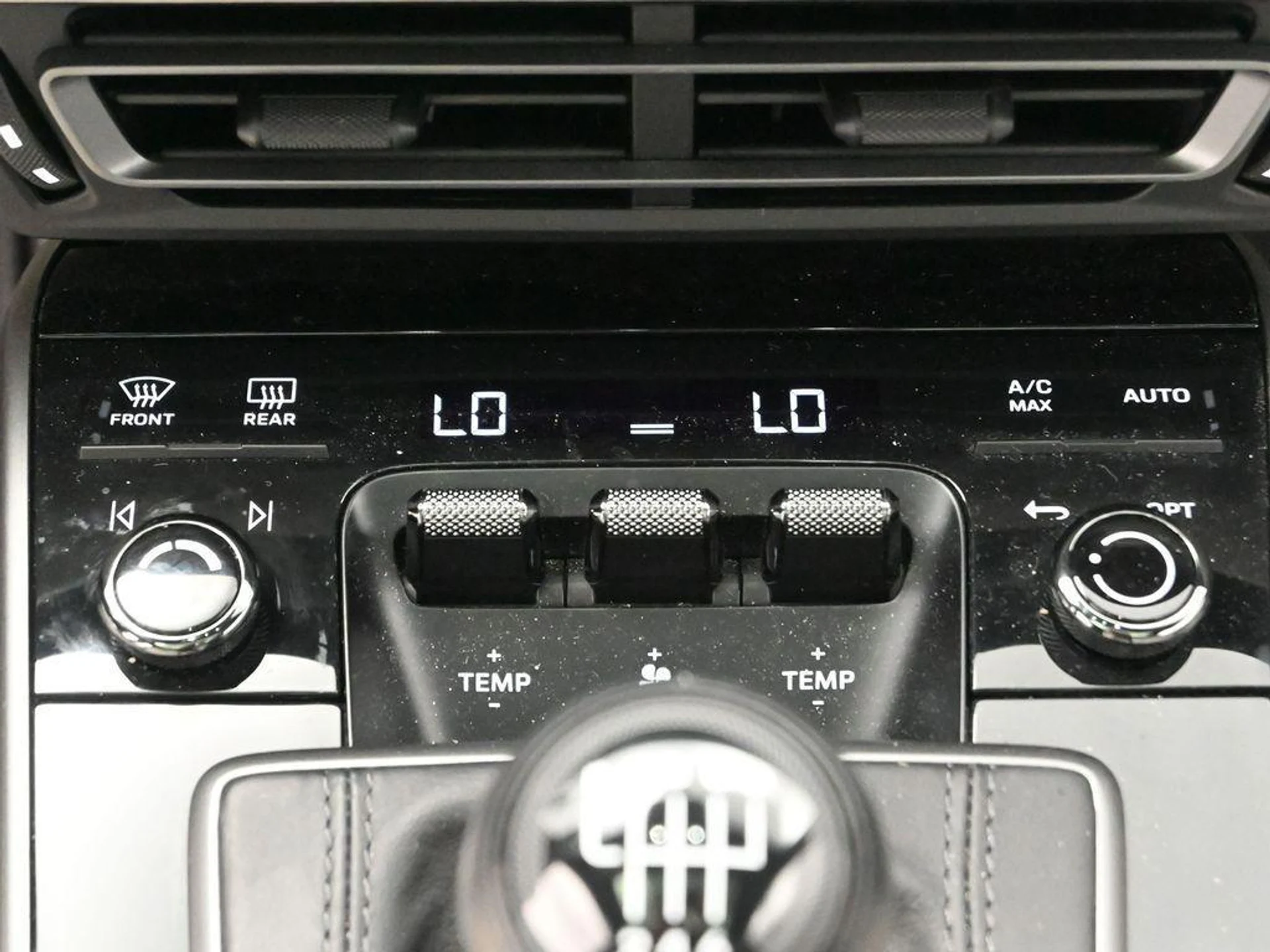 mph024_1912435733_Amt8_Em_Hgt_Shb_Th_ZU_Ht_B1_M_Rb_Nhm0_e7c6538baa