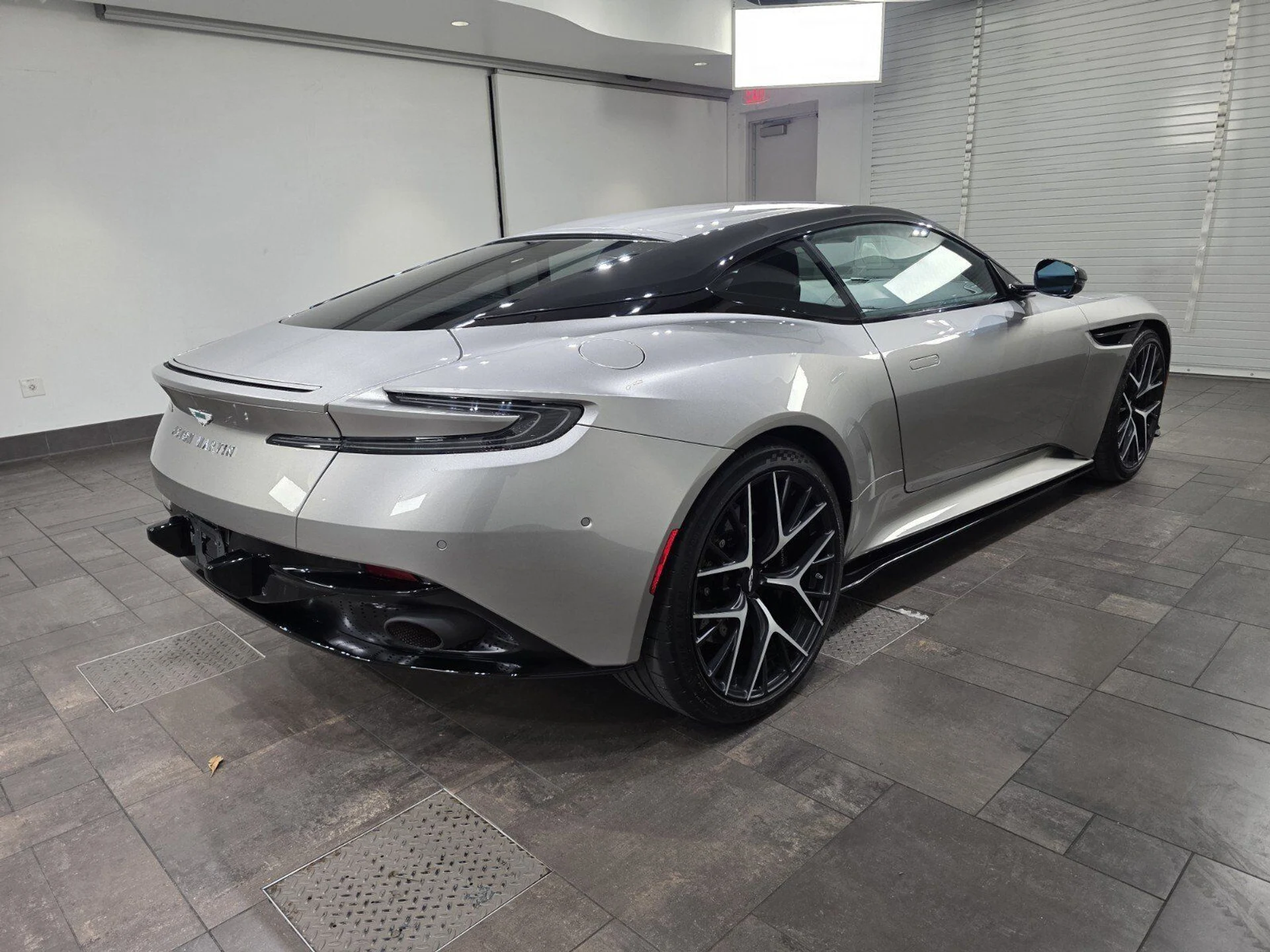 mph024_1915162733_1c35229726349814043c01559c9eda63_bf16ae716f