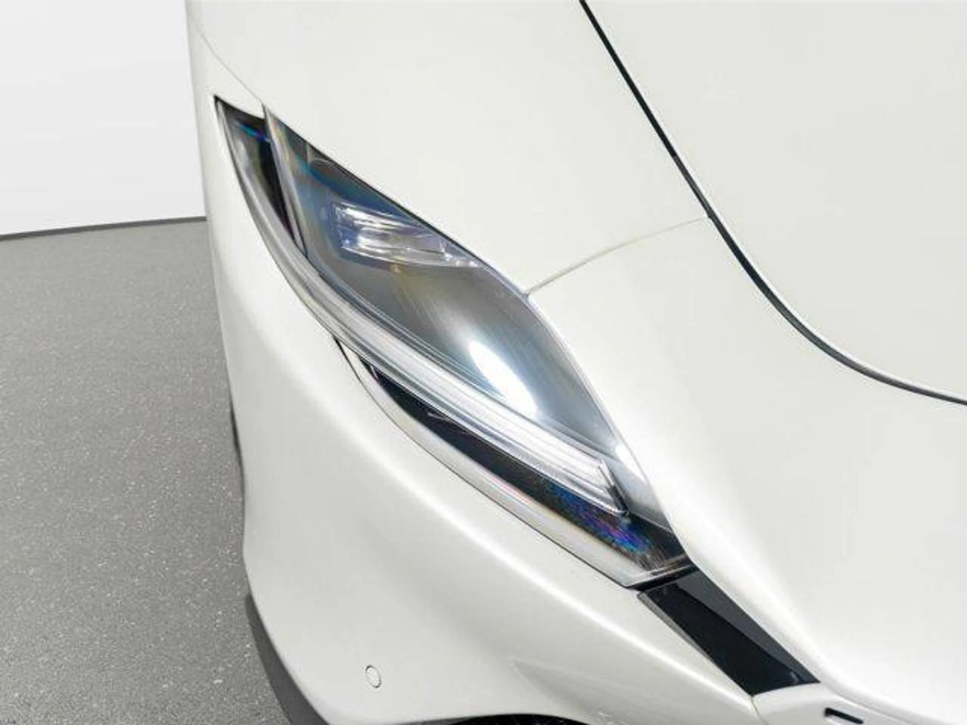 mph024_1915731112_PN_Jbu_O3_X5k_D169_COD_7co_g_Rxv5_U_85adb1b3a2