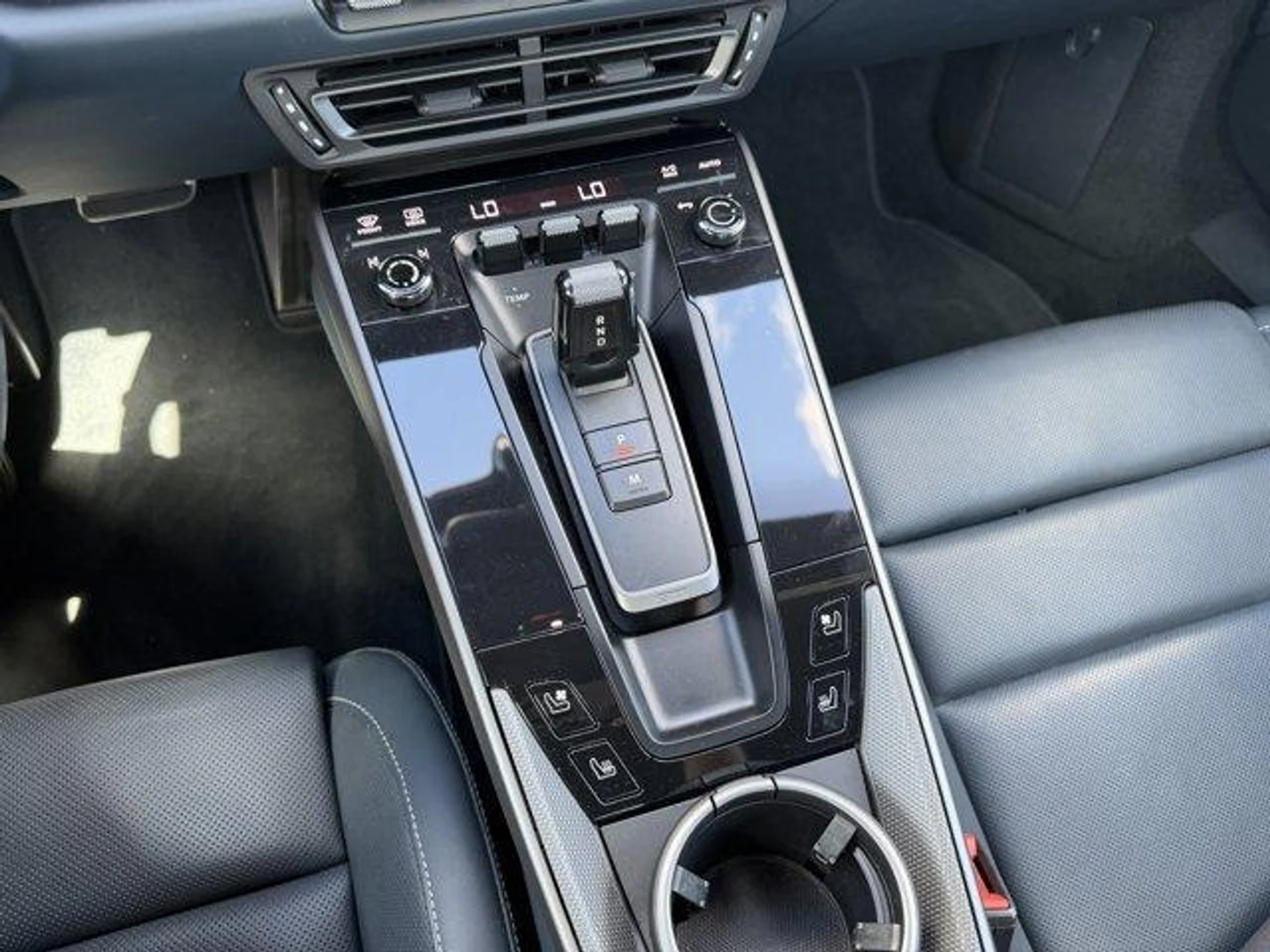 mph024_1924031294_d3m_Hk_H_Gyr_fl7_Jd9wh_Xbif_Gmuh_E_e173939256