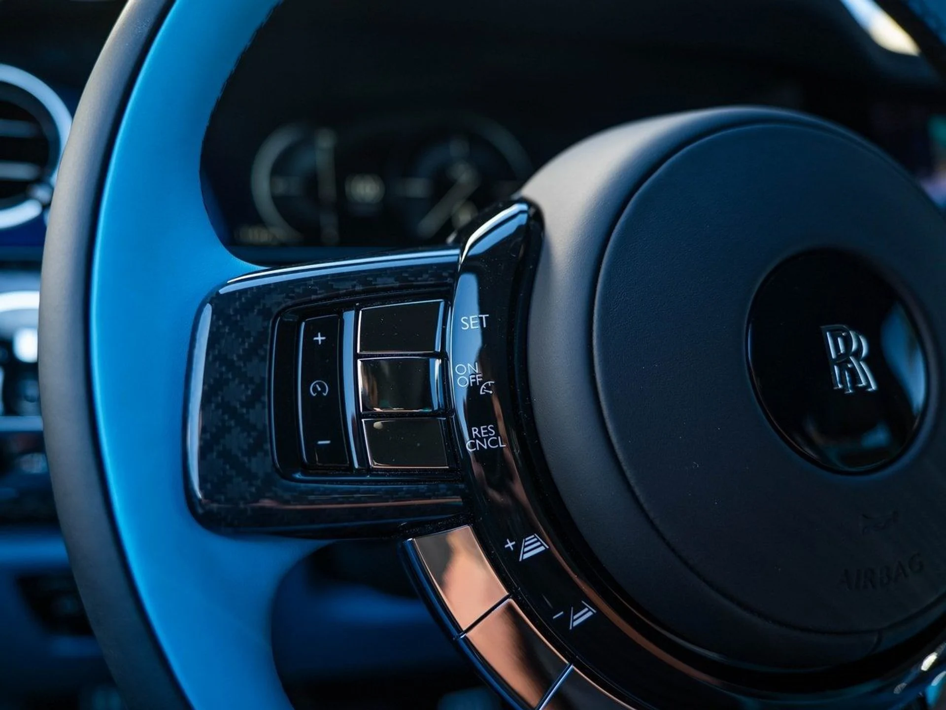 mph024_1924162018_f9b5ef9848f24fd24bcbfeb5e806e873x_99fa77a770