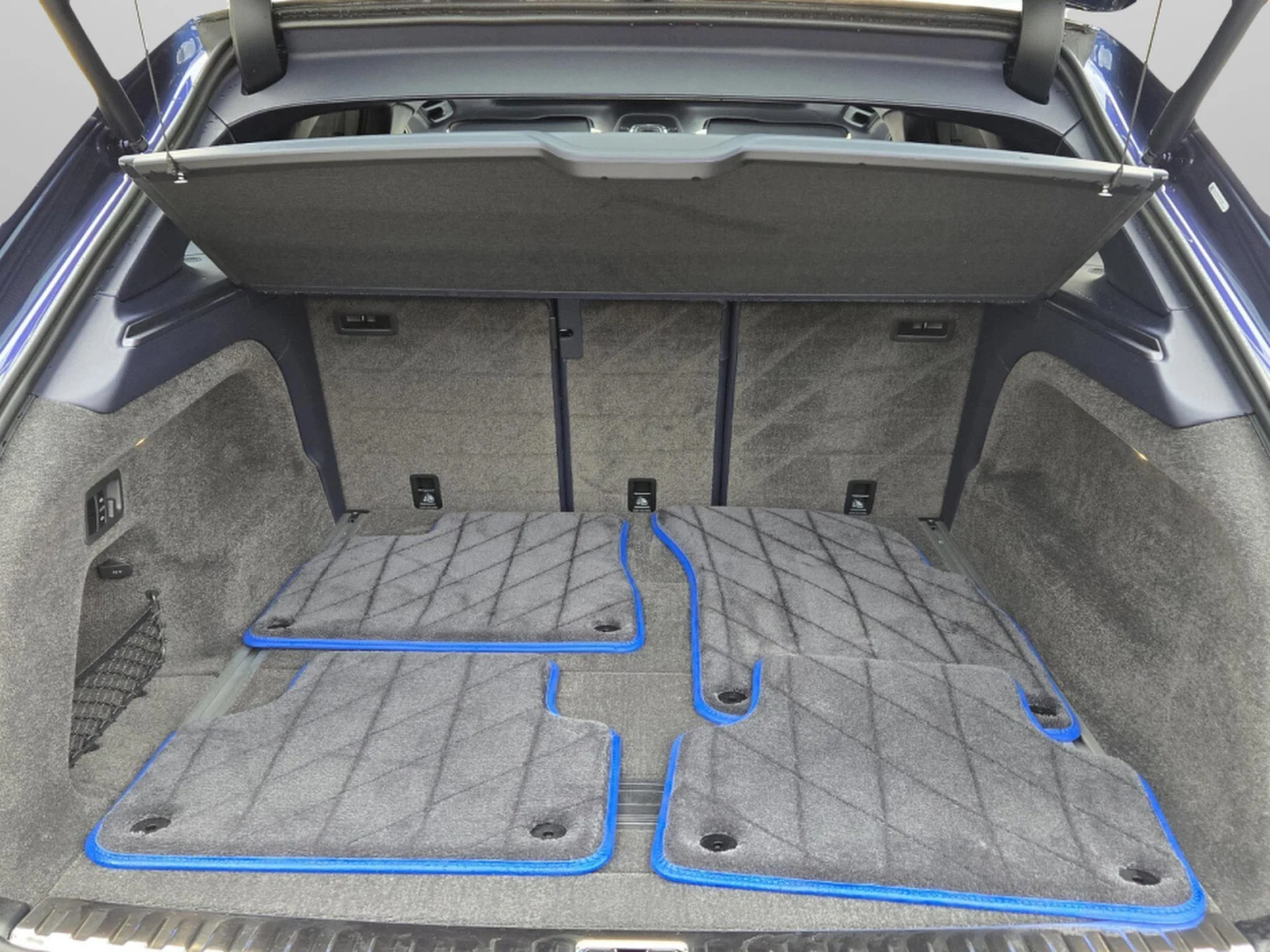 mph024_19268415_43b24a57873eb819ff50ddbb43518c27x_af4bf23c64