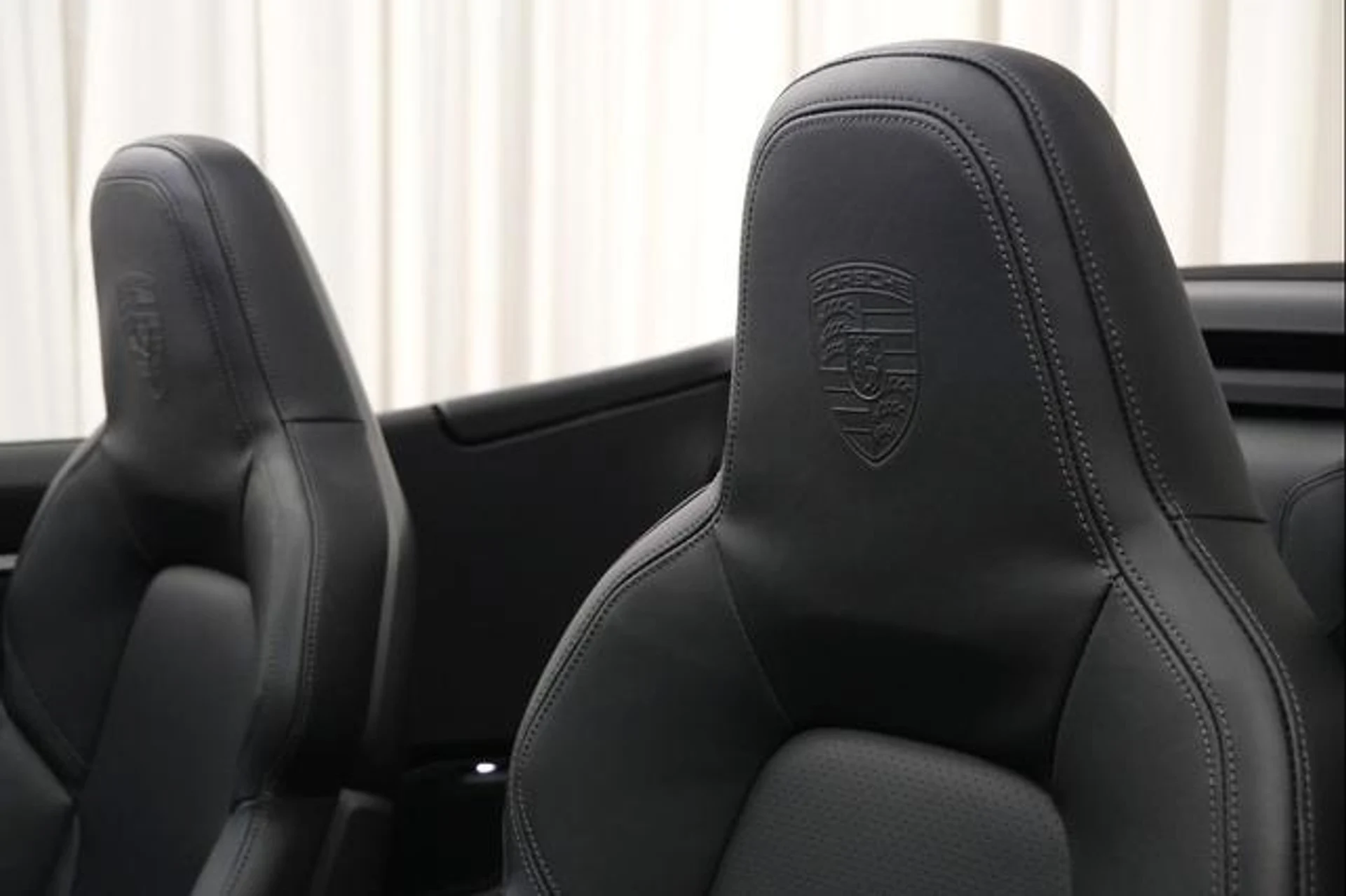 mph024_1928373475_A29_C_Dnrw8_5byt_I8nc_Vq_Tr2r_G0_a2699d29a0