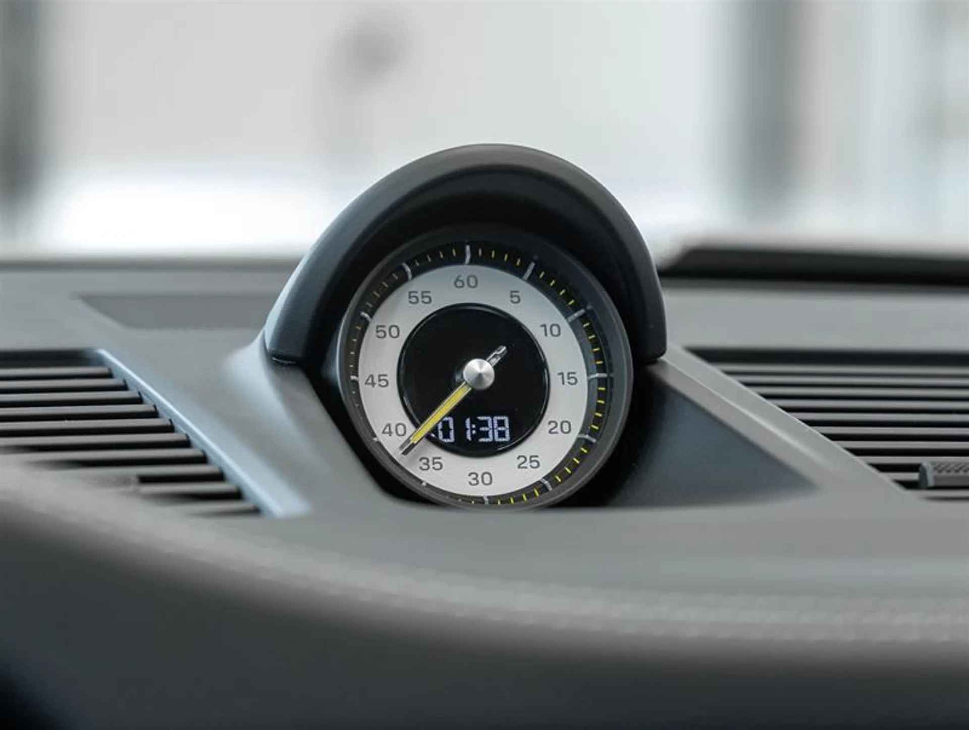 mph024_1935005732_11826280_1617954740_d1da7d9fba