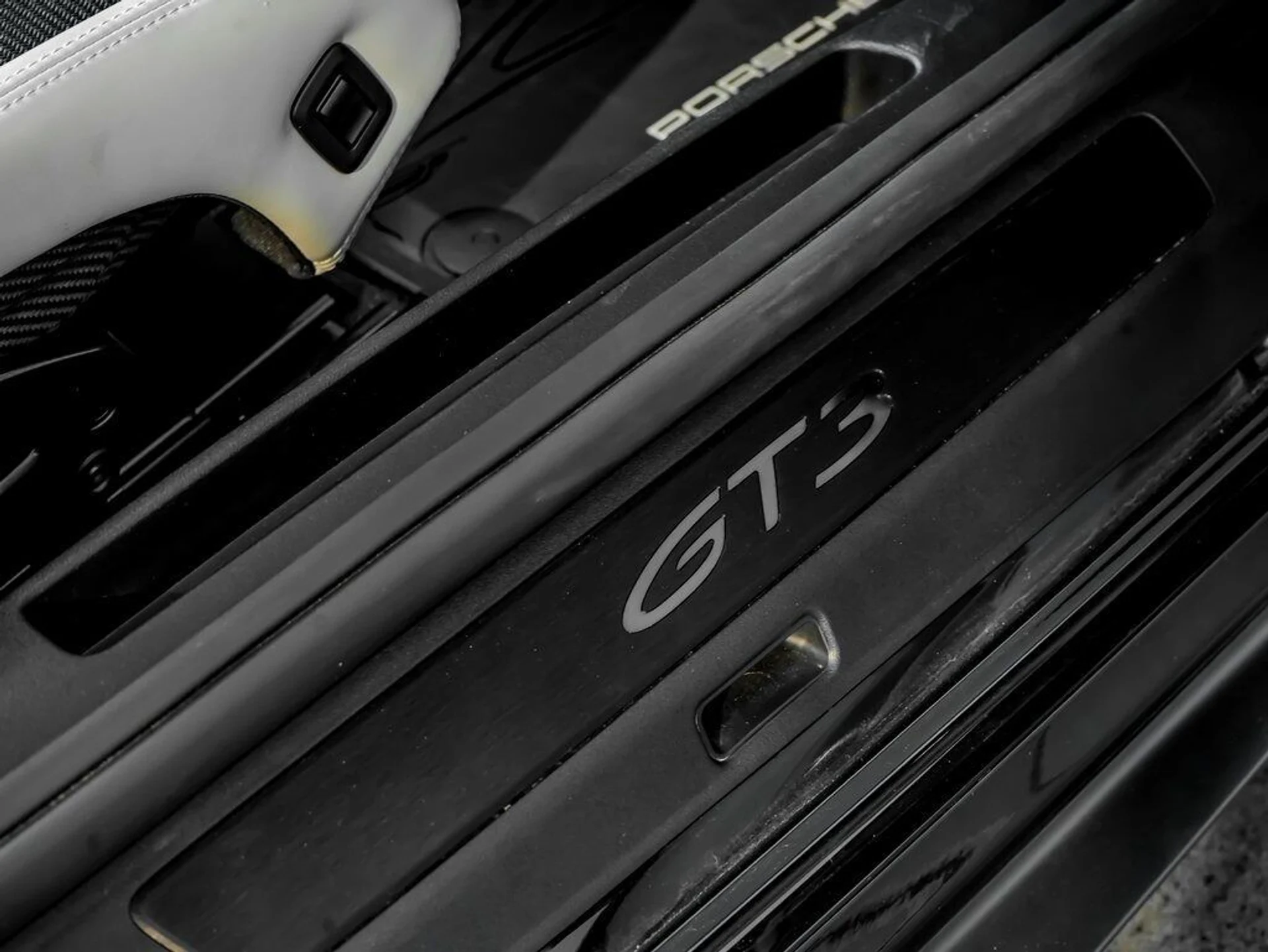 mph024_1938589960_c46bac5c5cee303e28744337bae04e68_caa3c2e4e8