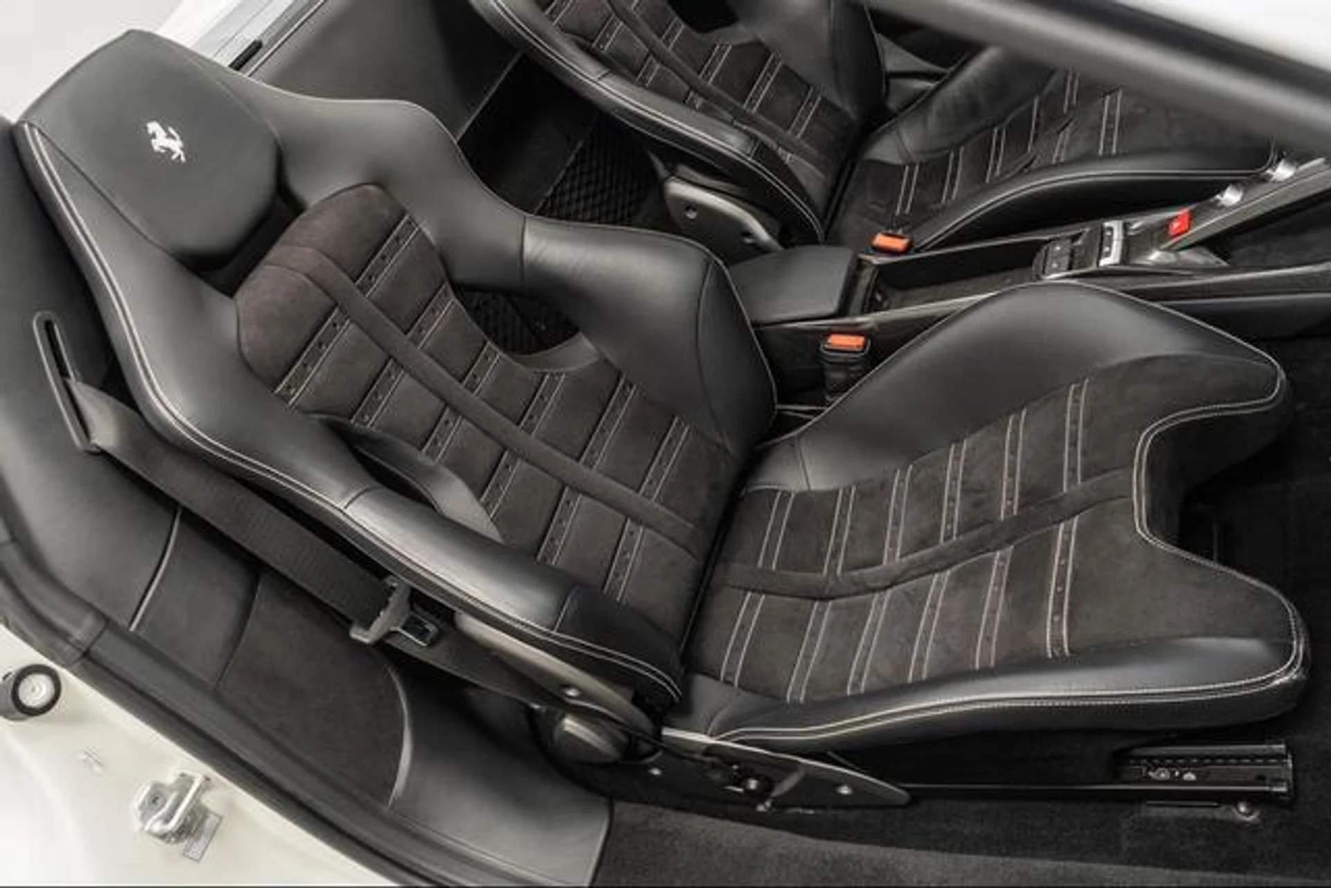 mph024_1942318487_9k_Ku_J_d0f_SR_1y_FI_Ral_I_x7_BC_J8_6da4a66e34