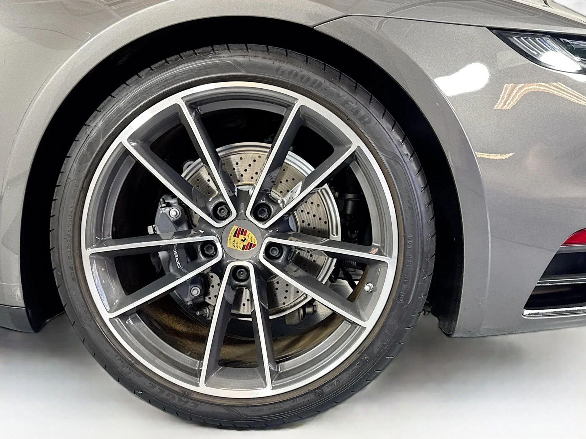 mph024_1954380314_32ec8063d675966976eae23f66f96db4_e393a022a7