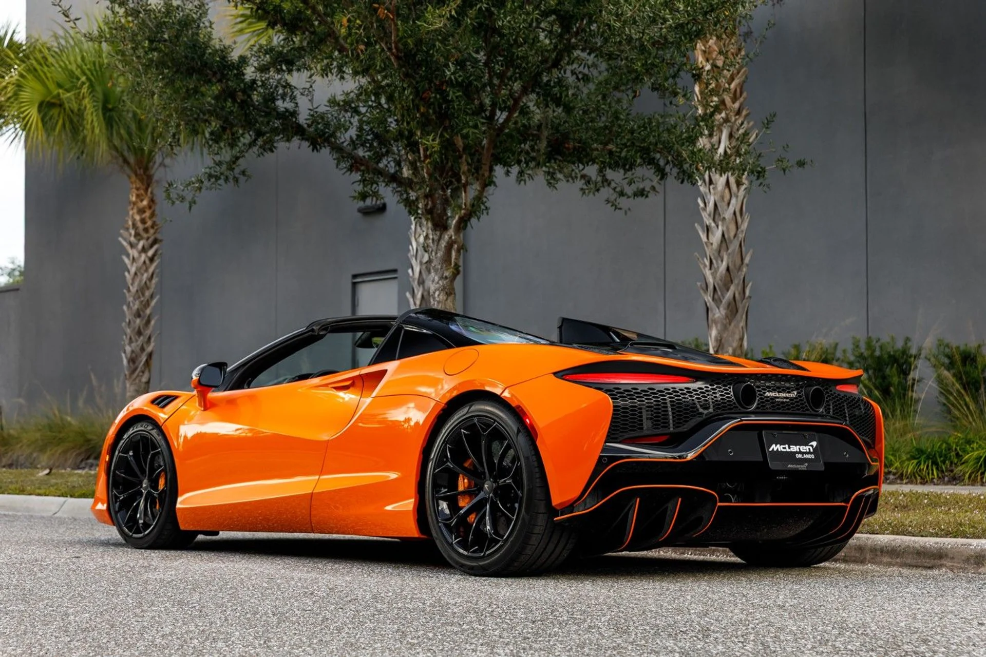 mph024_1958208091_457_p25_l_302778beab