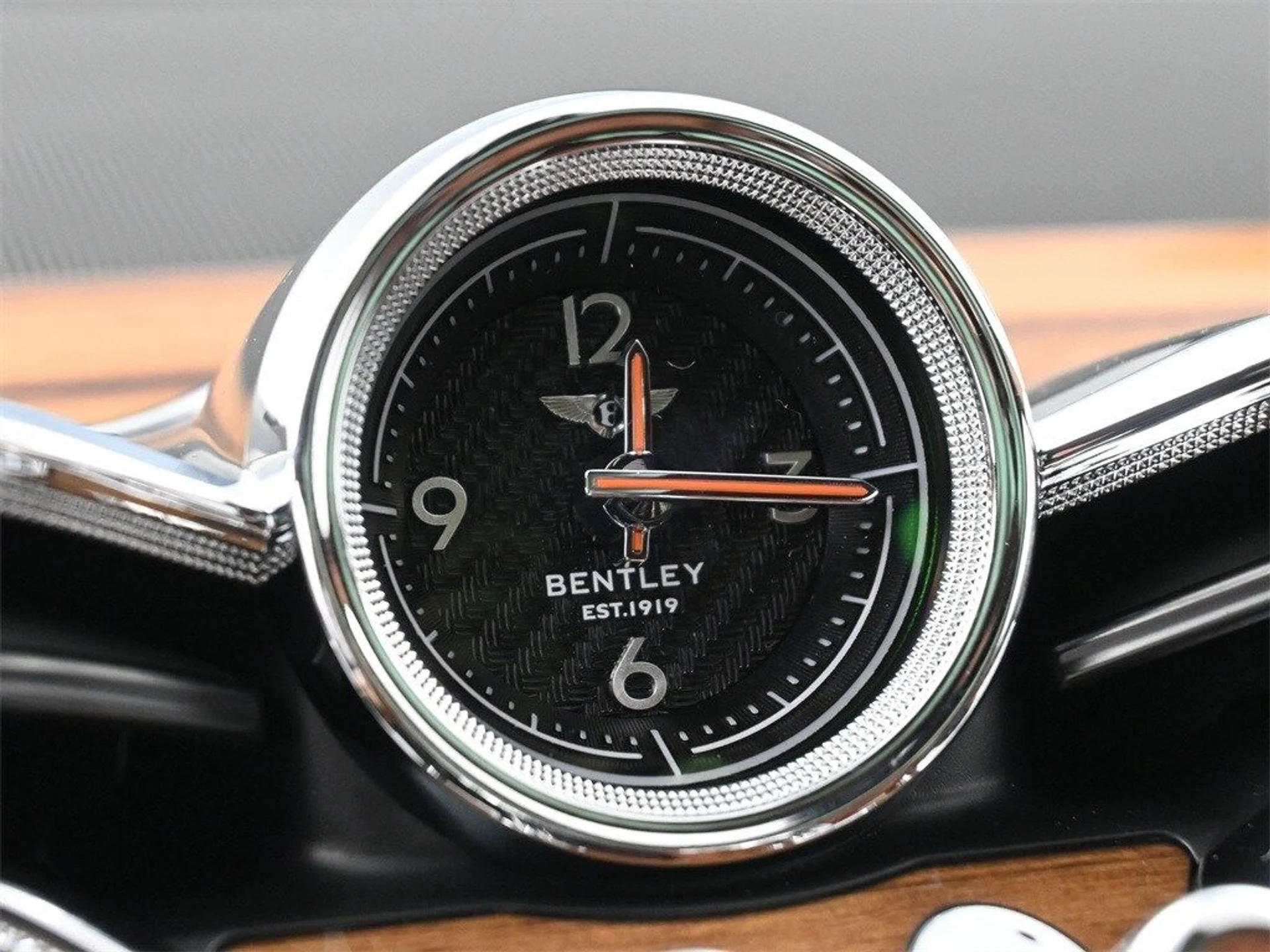 mph024_1964653008_7b9ae0906fca88688d860f1857bc83dex_daf09931e2