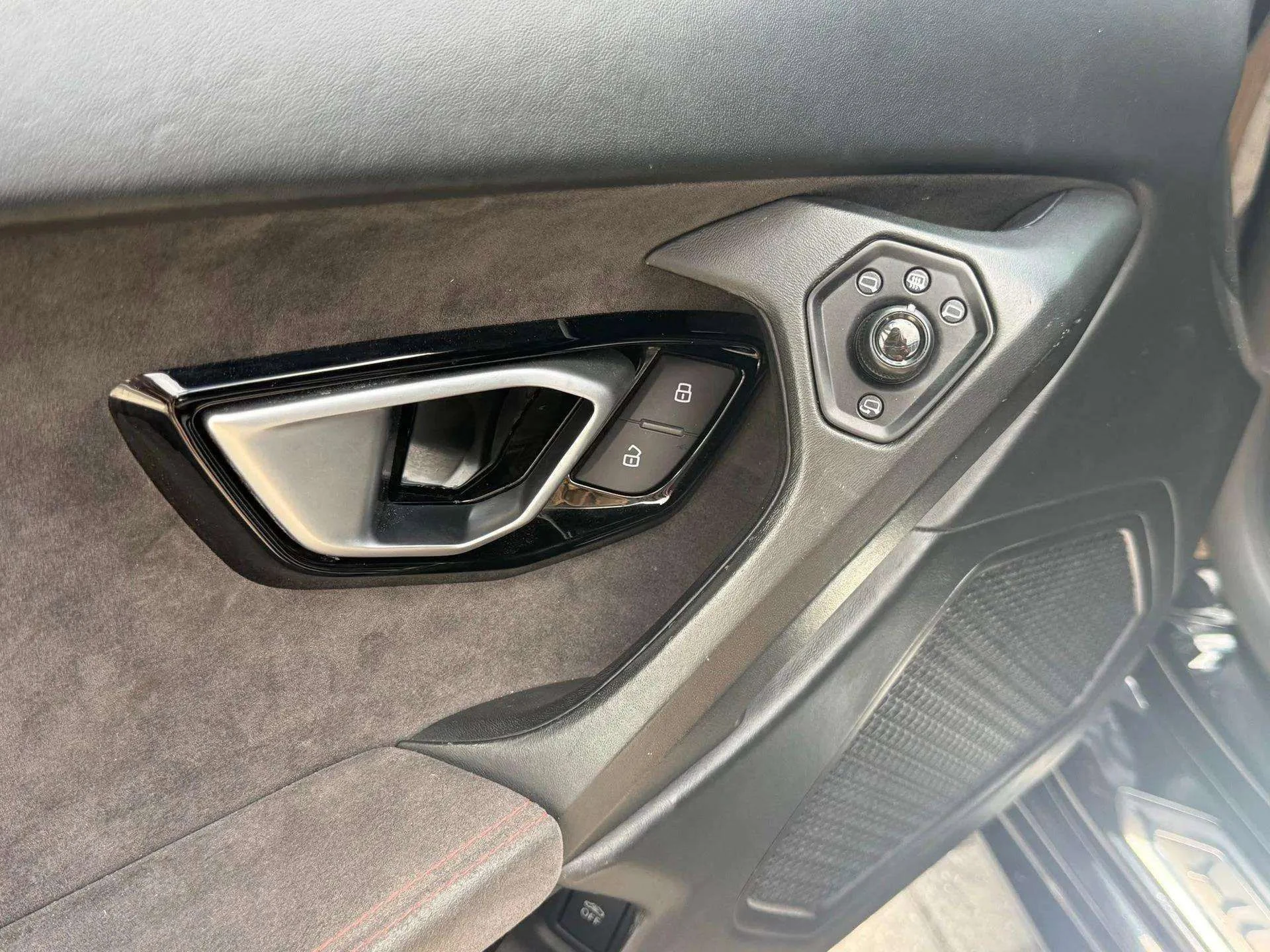 mph024_1965176021_0abb3579b4404702899d0743d1470040_1485da0e42