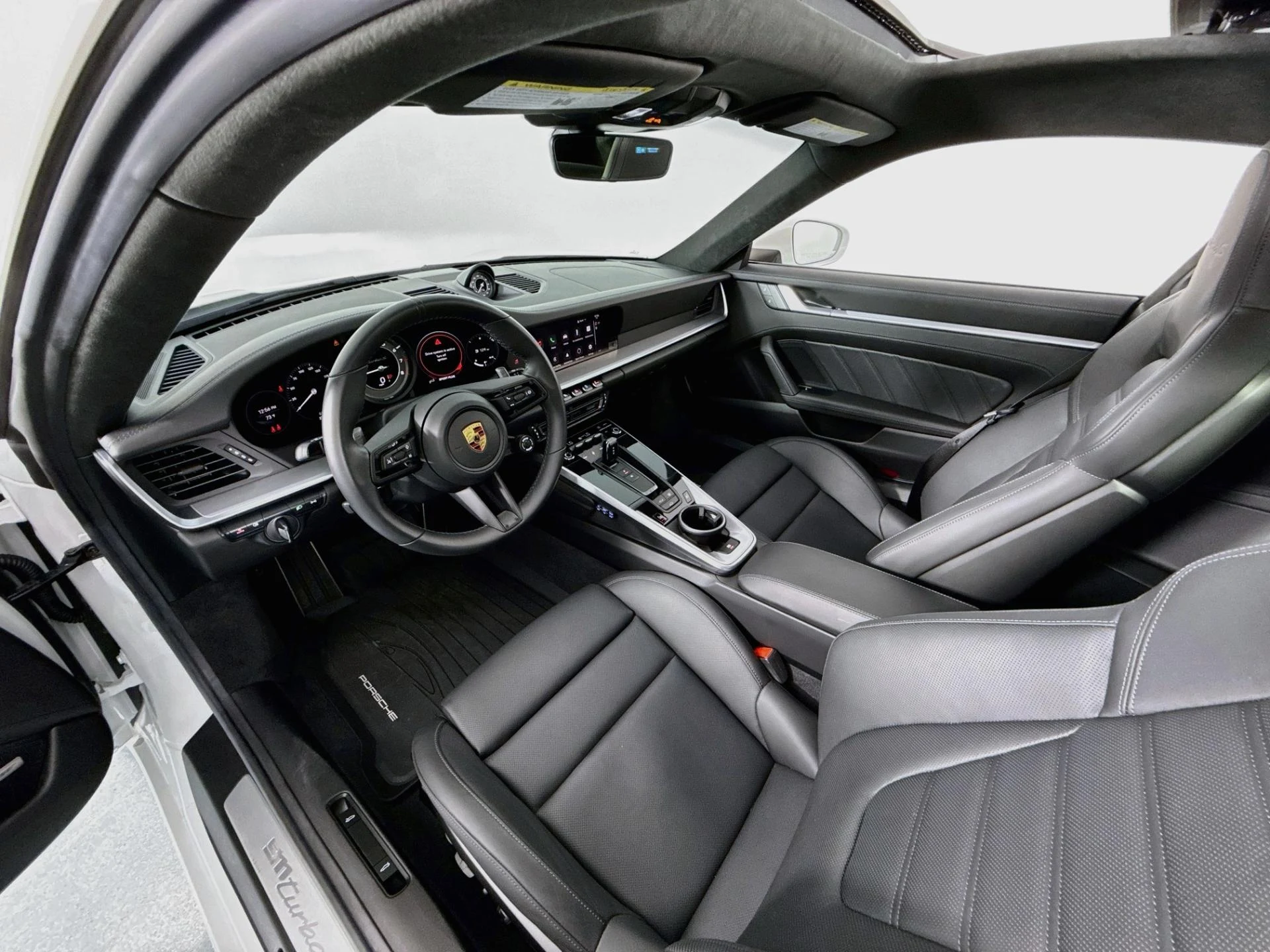 mph024_1968522785_Used_2024_Porsche_911_Turbo_S_1788891720_0570af2bf3
